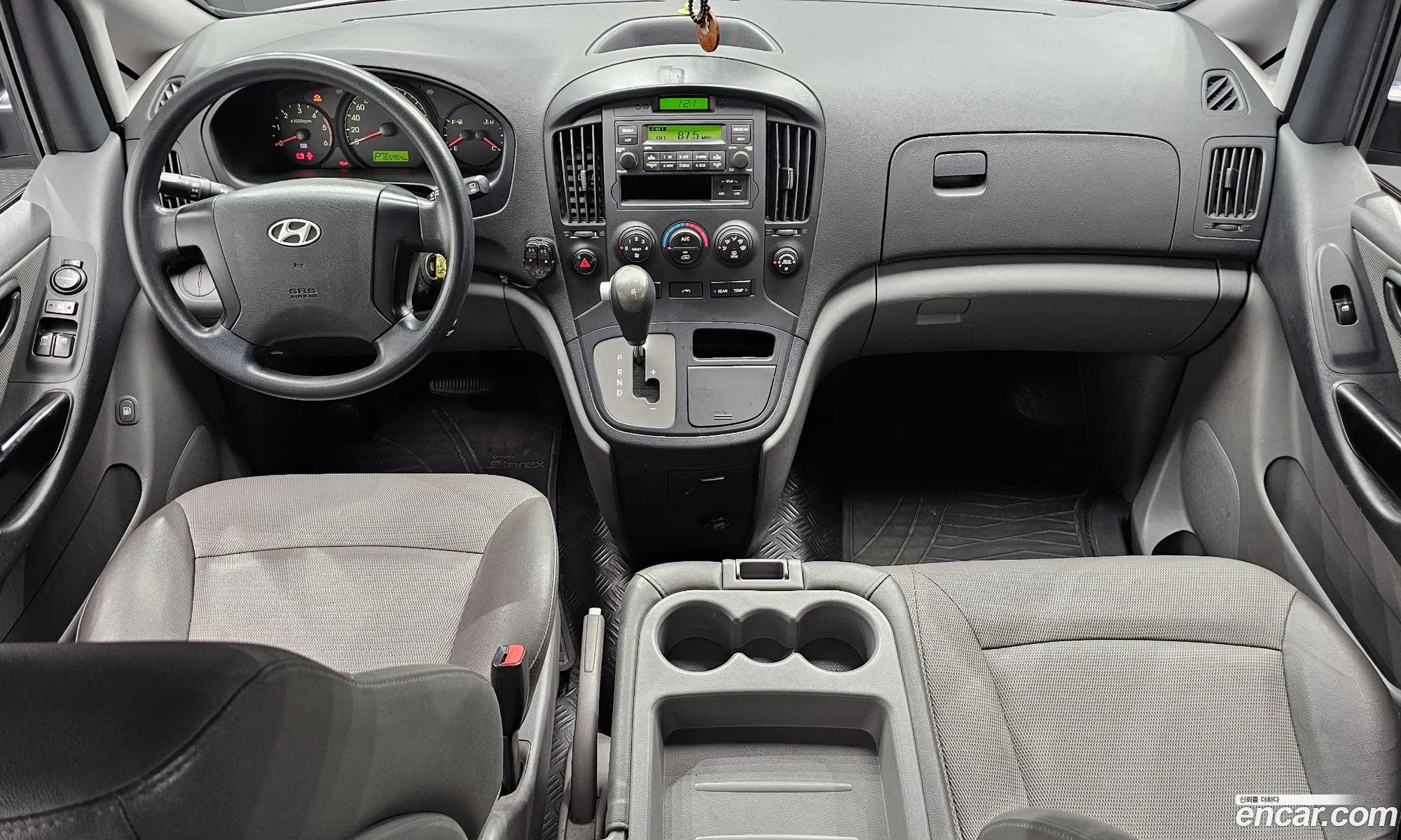 Hyundai Grand Starex 2010 — 2