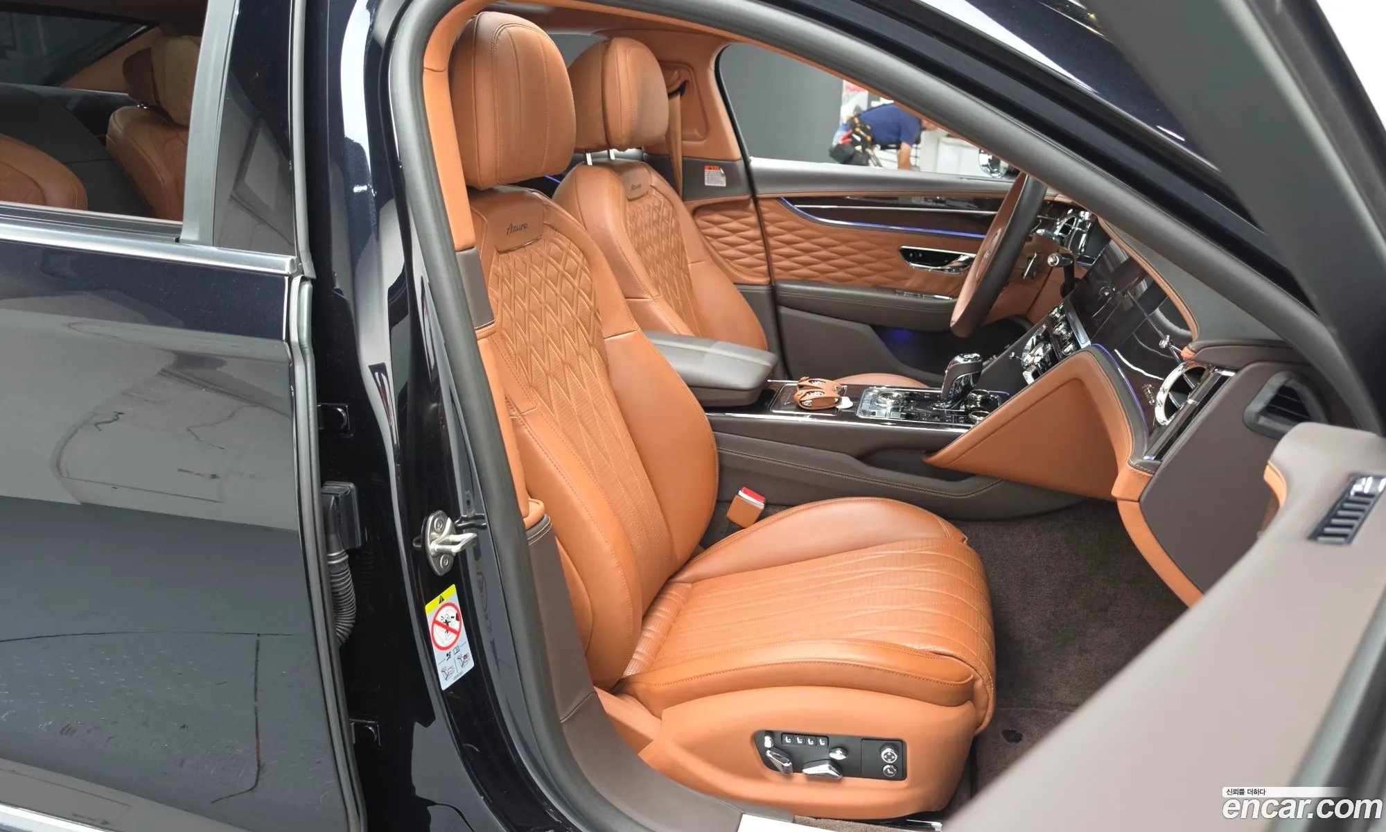 Bentley Flying Spur 2023 — 4