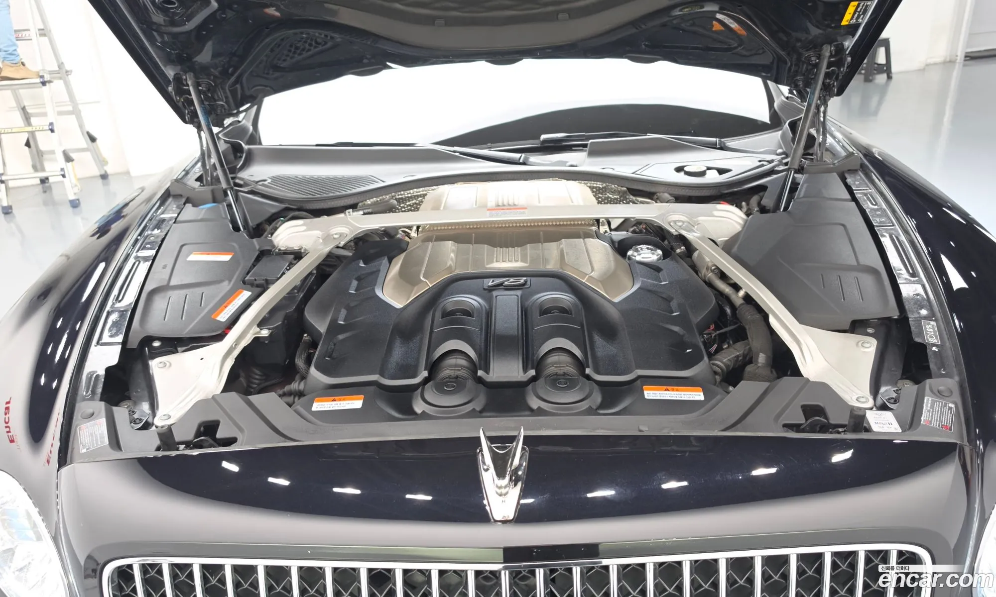 Bentley Flying Spur 2023 — 15