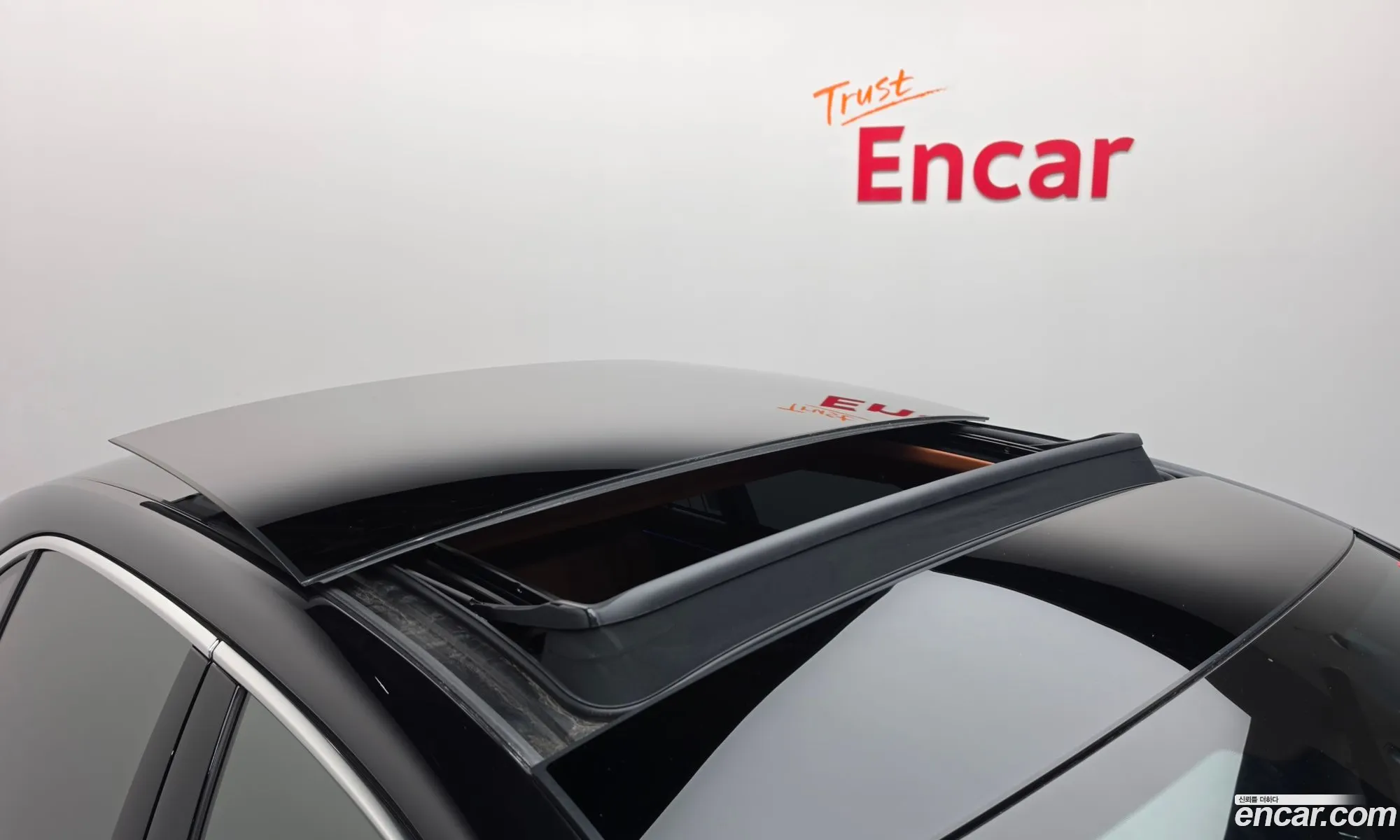 Bentley Flying Spur 2023 — 39