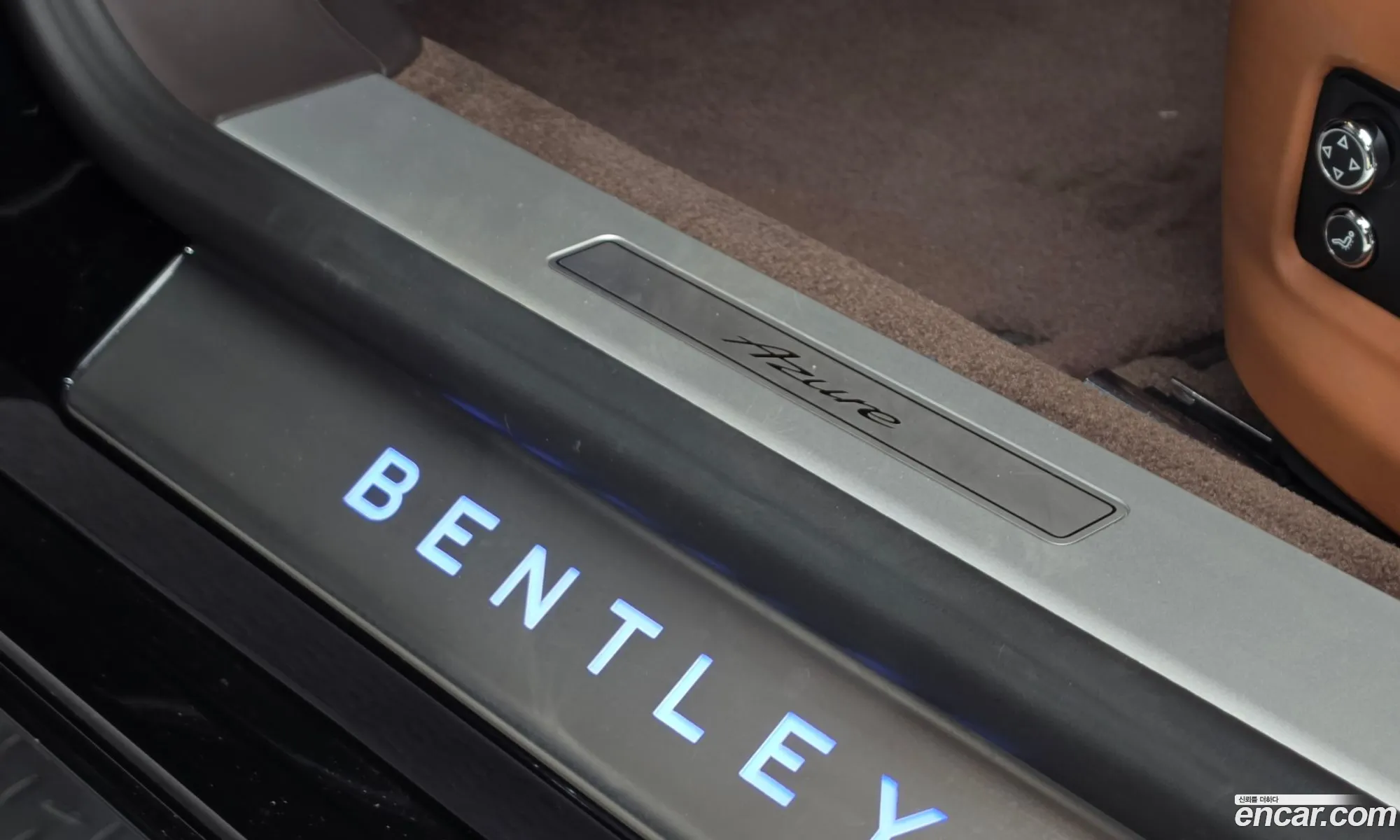 Bentley Flying Spur 2023 — 14