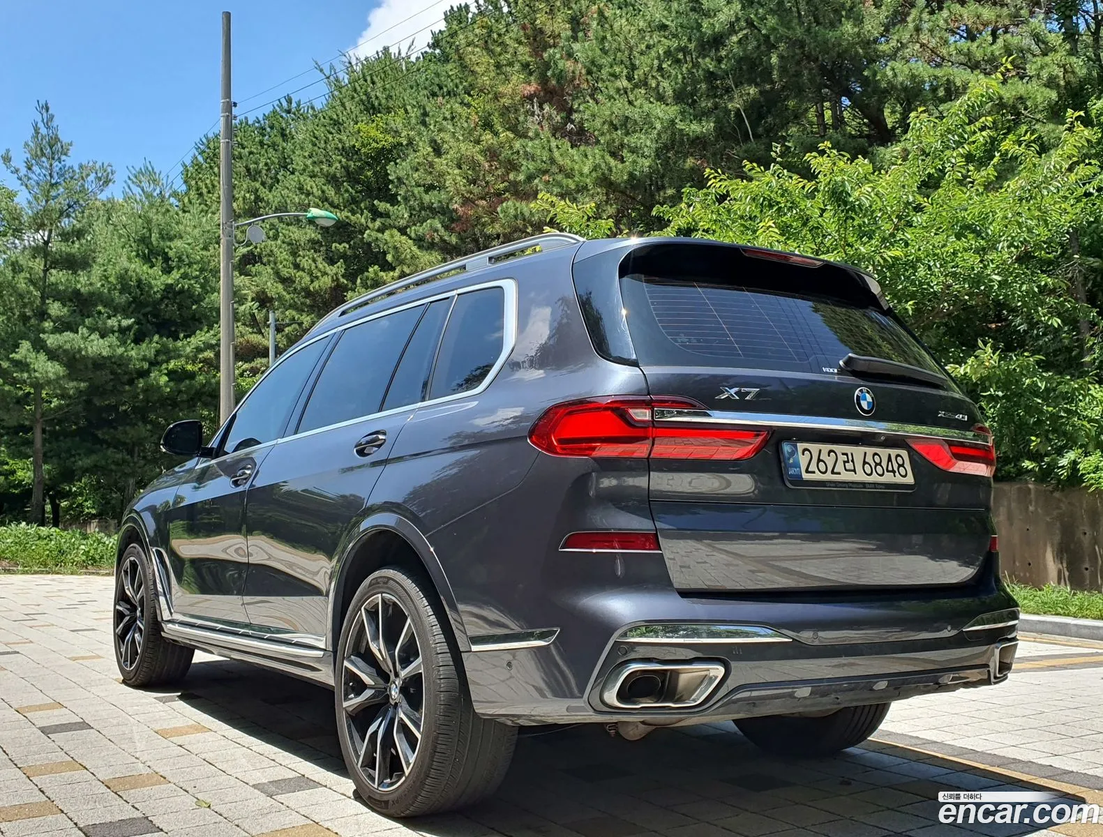 BMW X7 2021 — 11