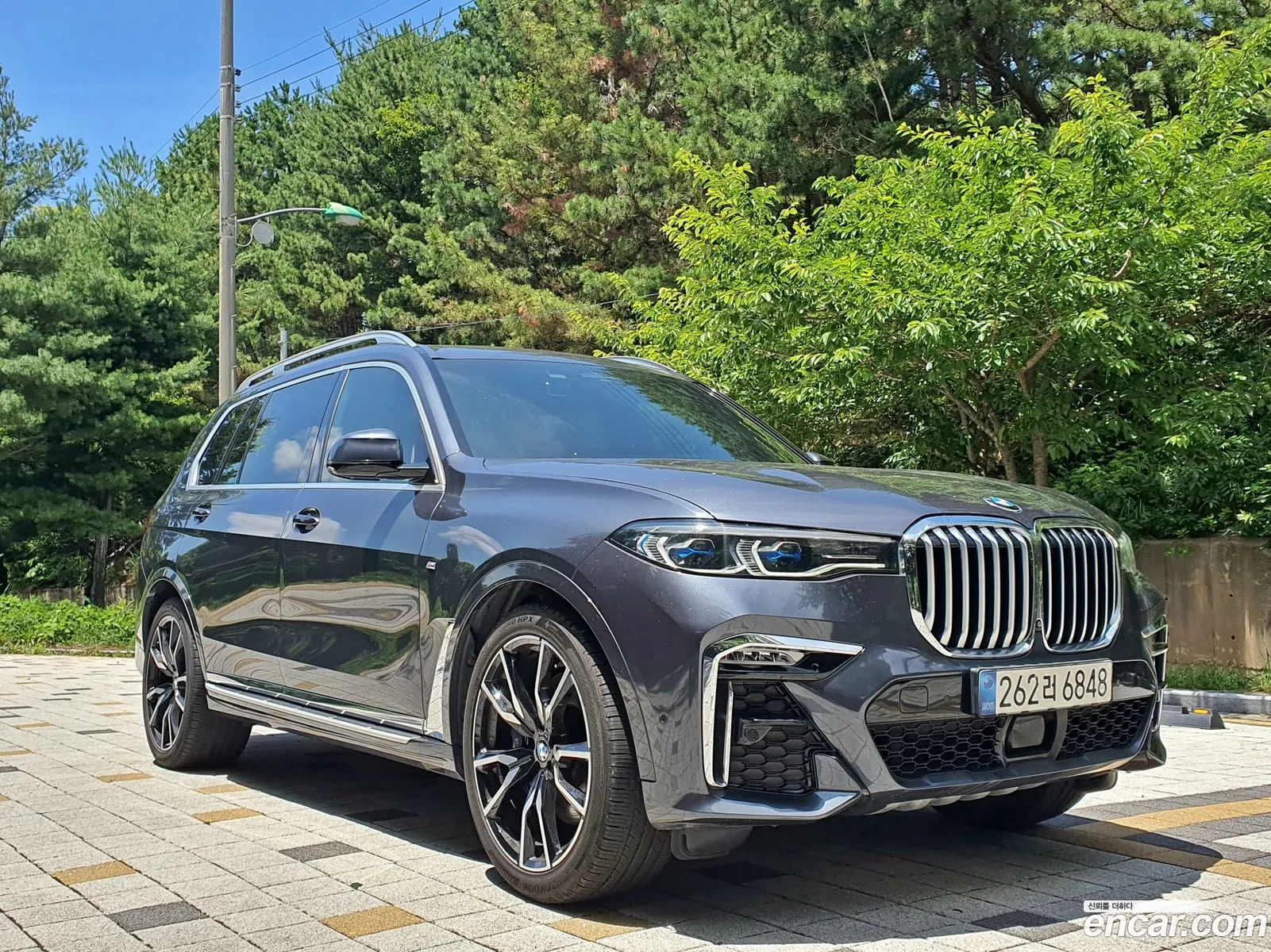 BMW X7 2021 — 3