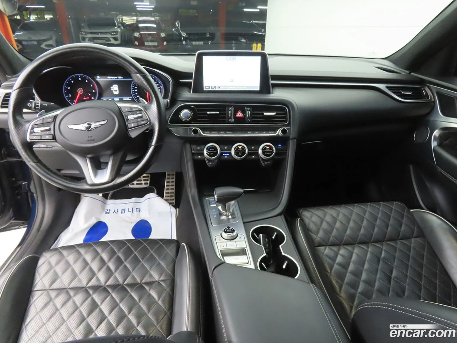 Genesis G70 2018 — 2