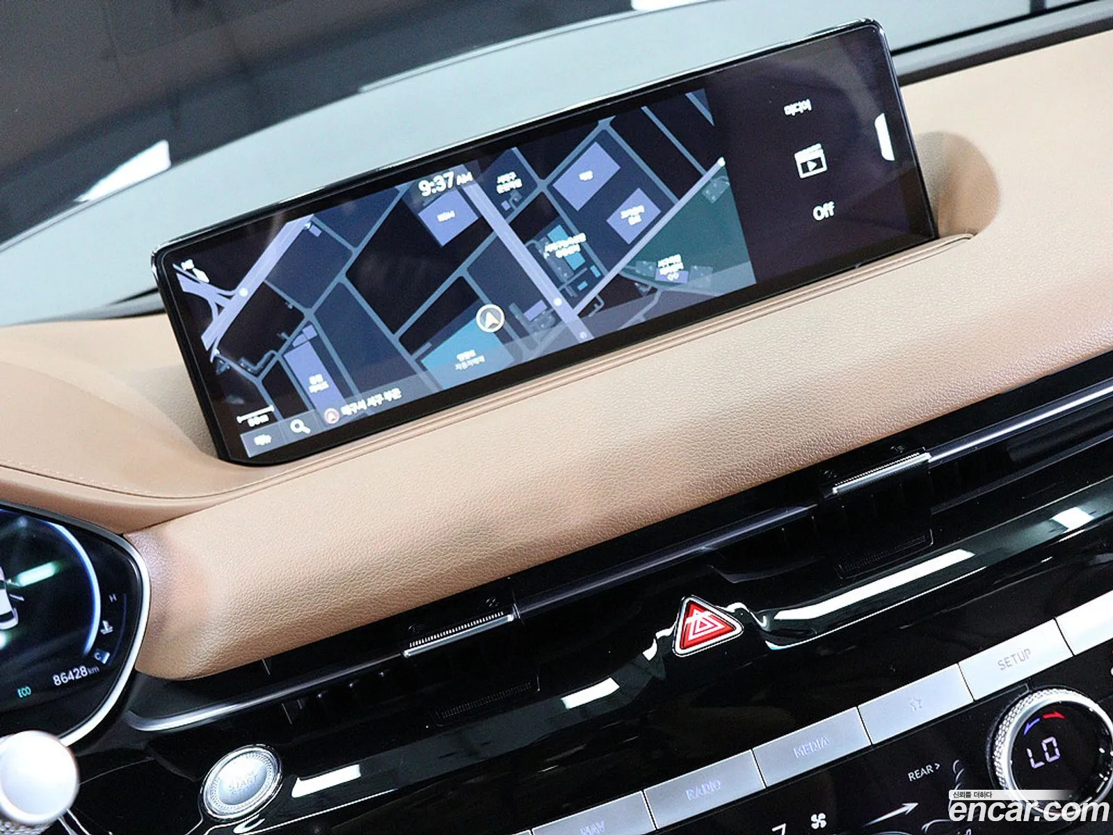 Genesis G80 2021 — 2