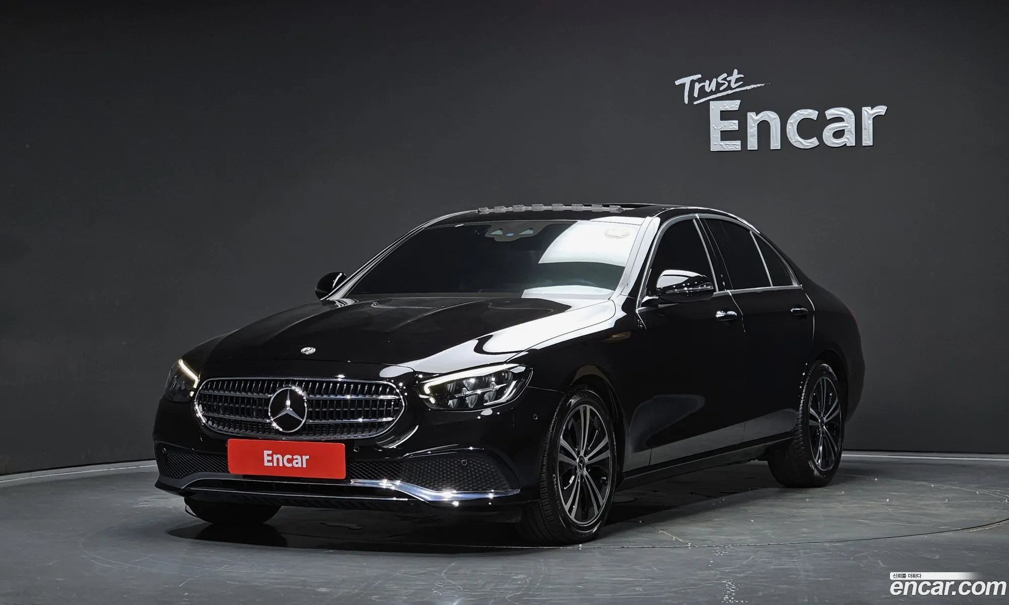 Mercedes-Benz E-Class W213 2021 — 30