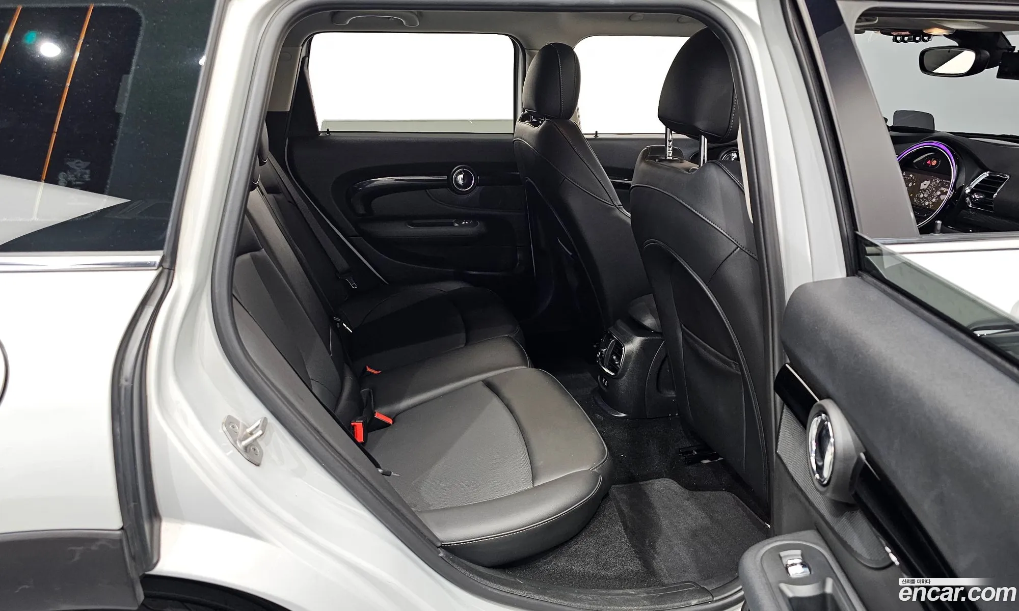 Mini Cooper Clubman 2022 — 16
