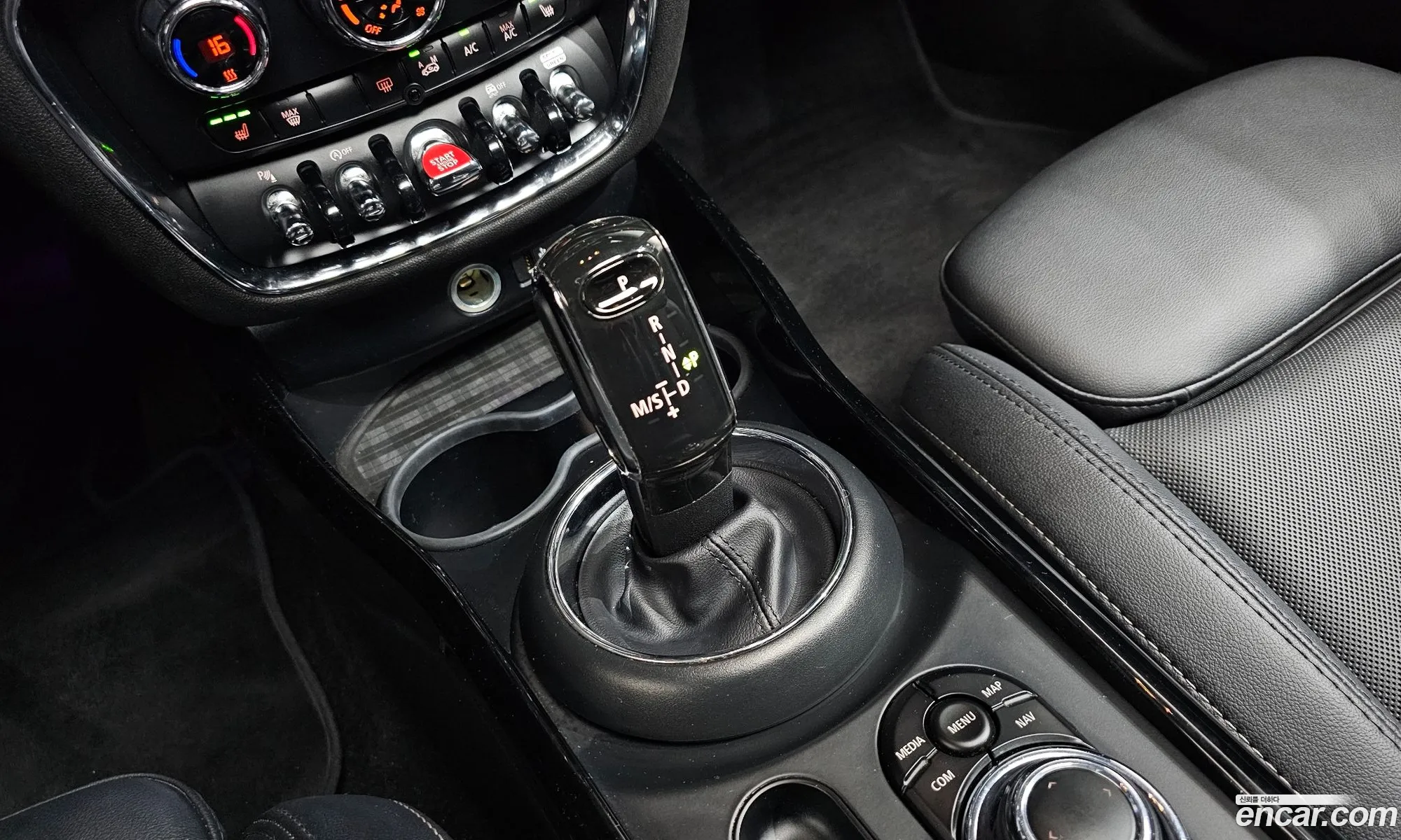 Mini Cooper Clubman 2022 — 10