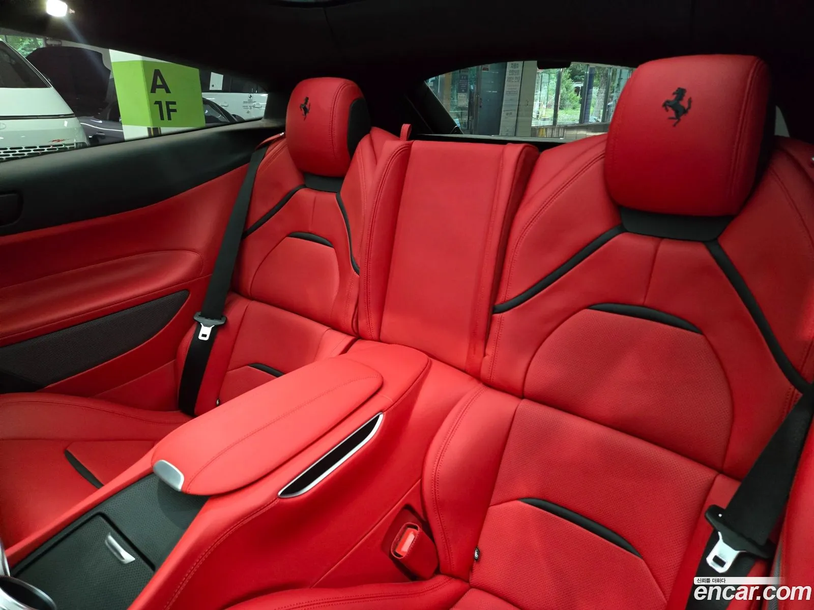 Ferrari GTC4Lusso 2019 — 16