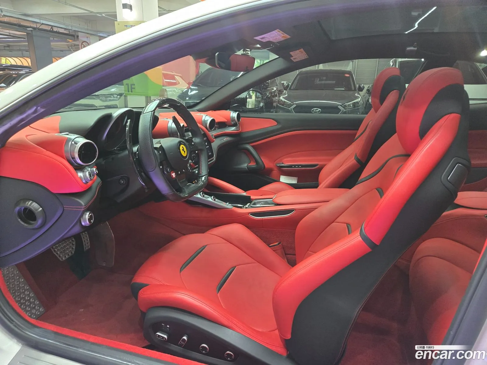 Ferrari GTC4Lusso 2019 — 10
