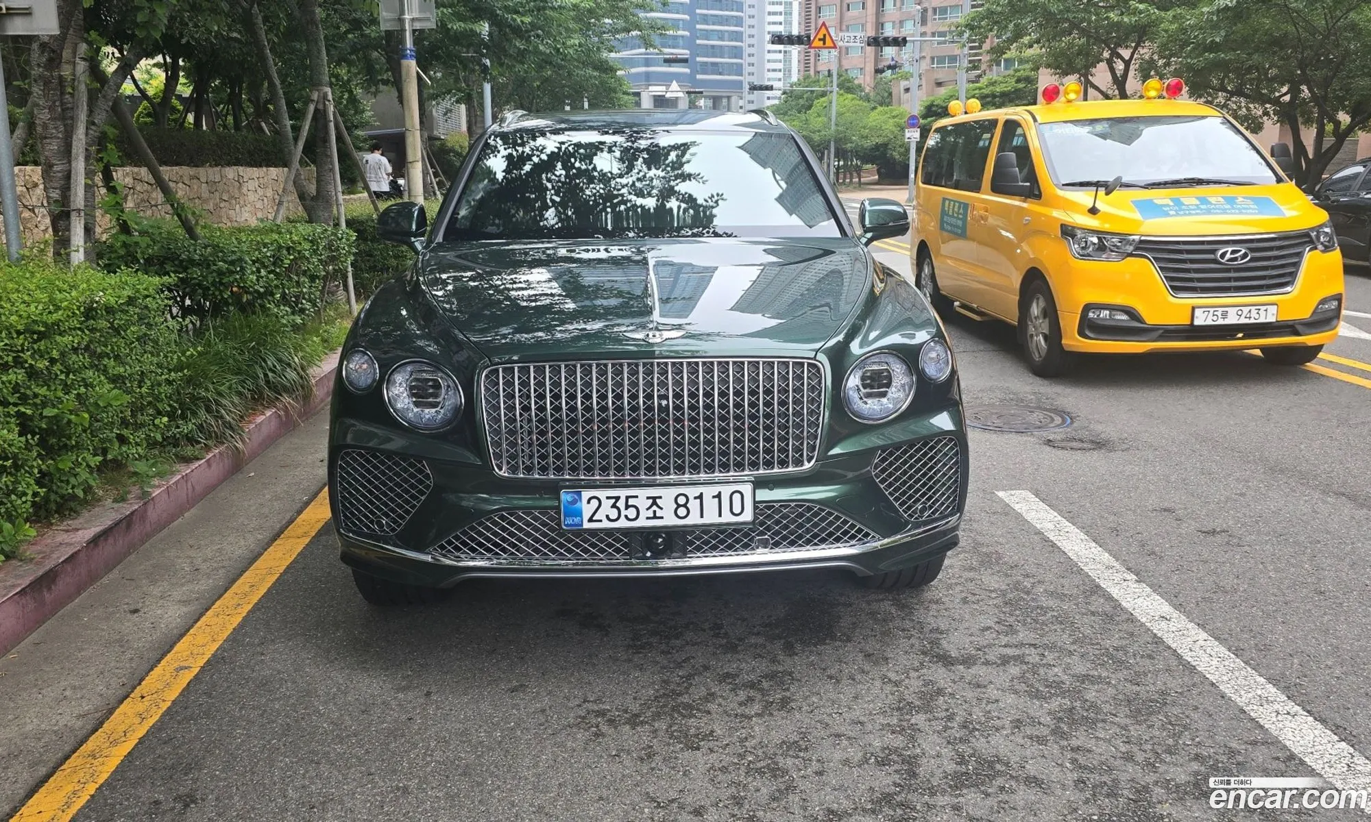 Bentley Bentayga 2025 — 12