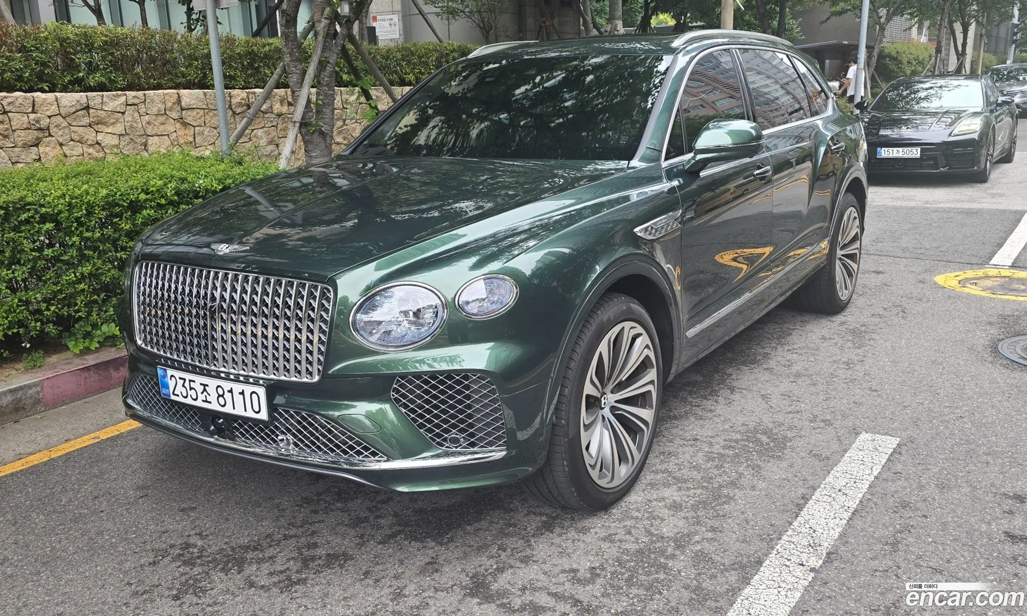 Bentley Bentayga 2025 — 15