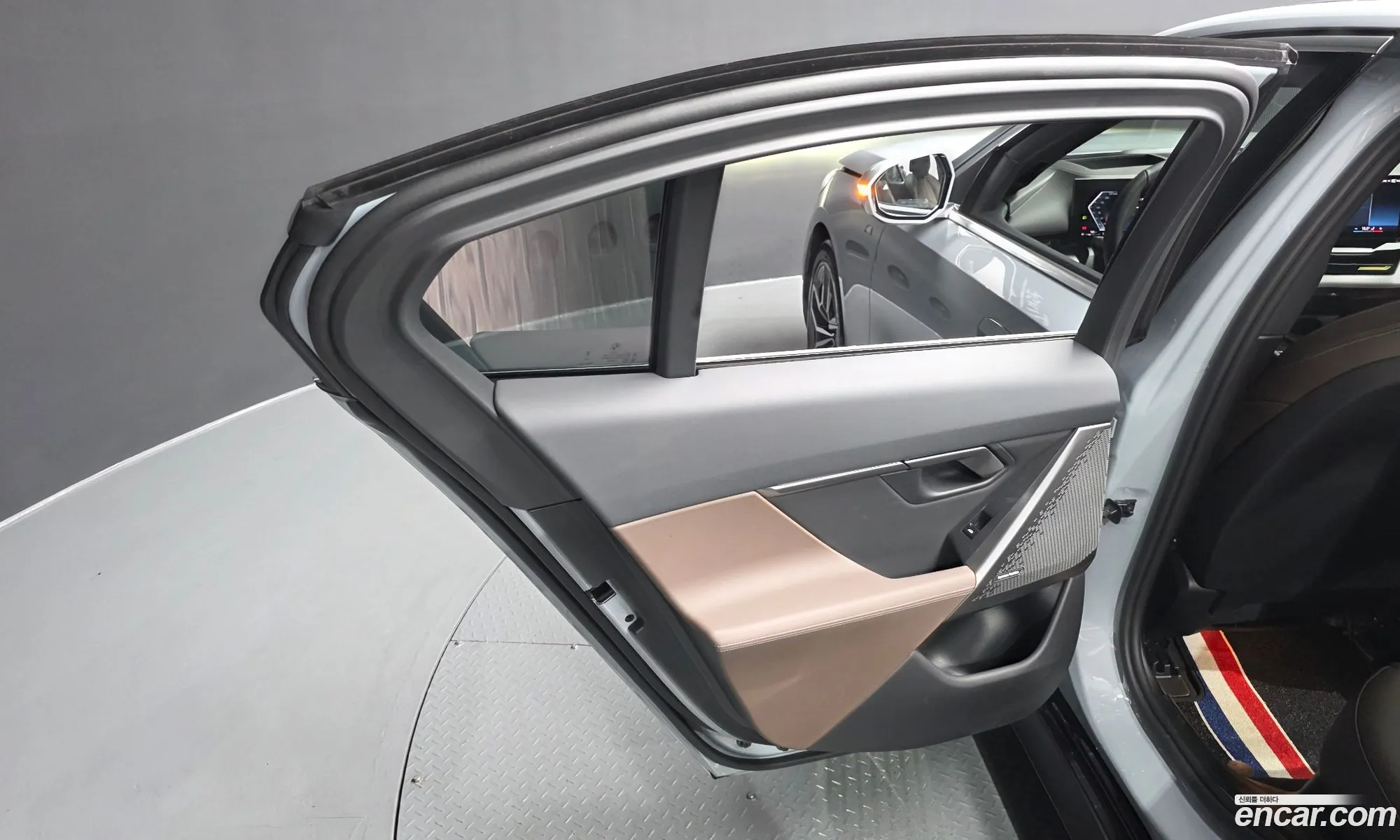 BMW 5 Series 2024 — 27
