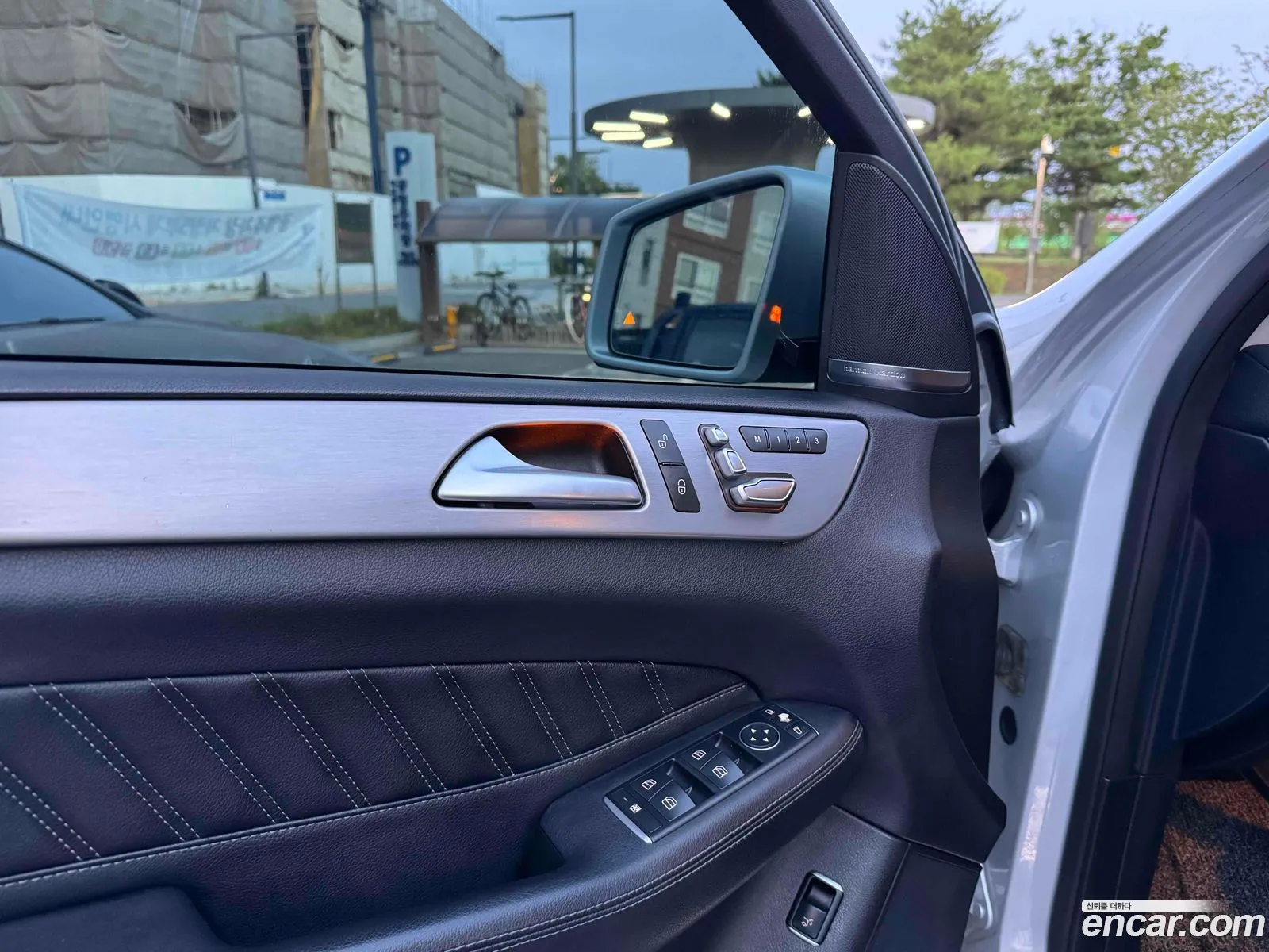 Mercedes-Benz GLE-Class W166 2017 — 7