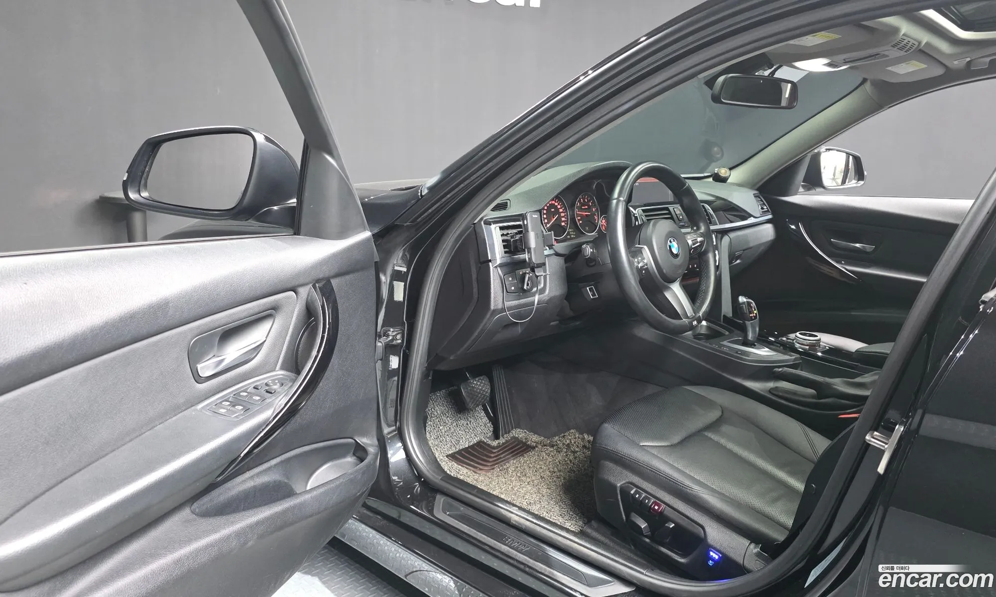 BMW 3 Series 2013 WBA3B110111111111 — 5