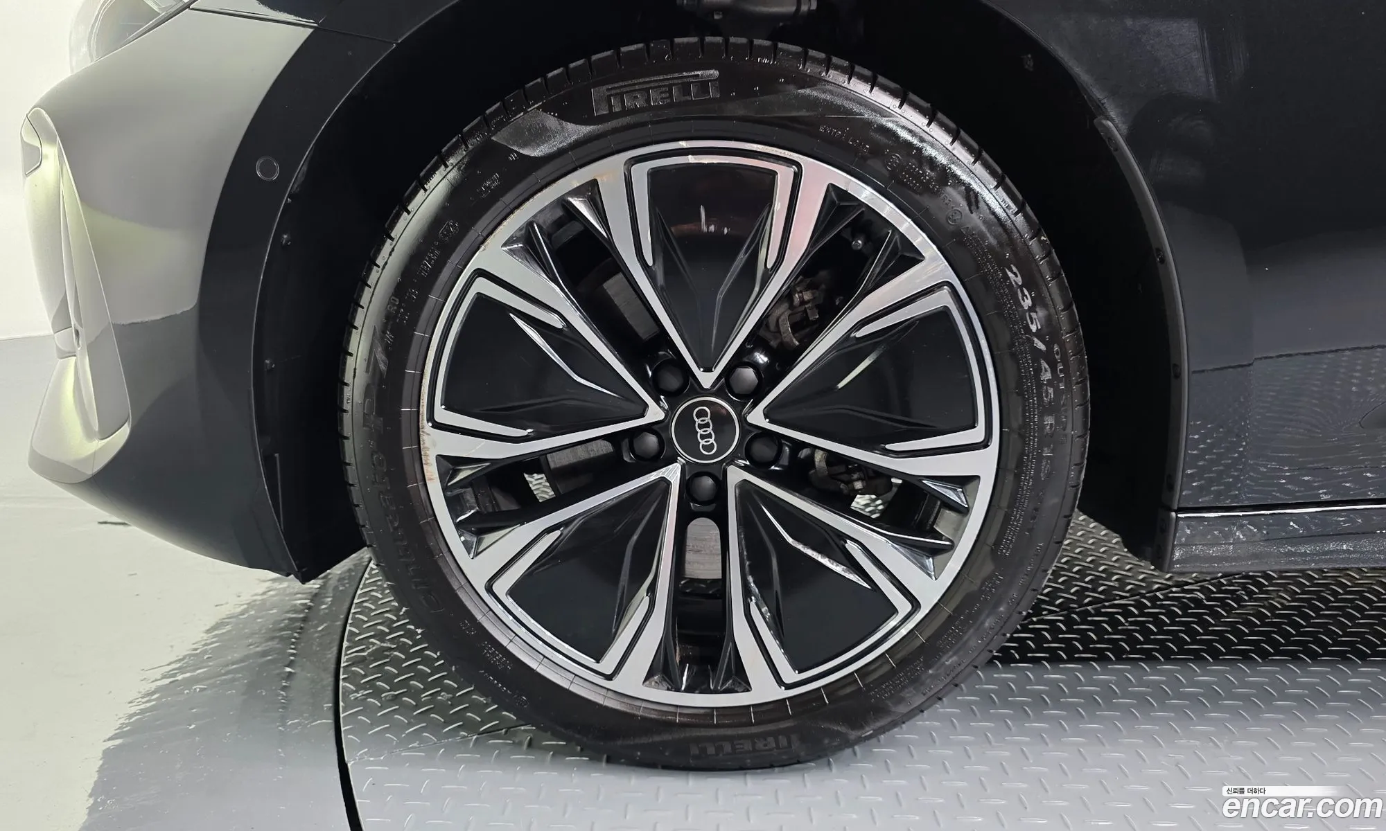 Audi A5 2025 WAUZZZFU2SN037825 — 26