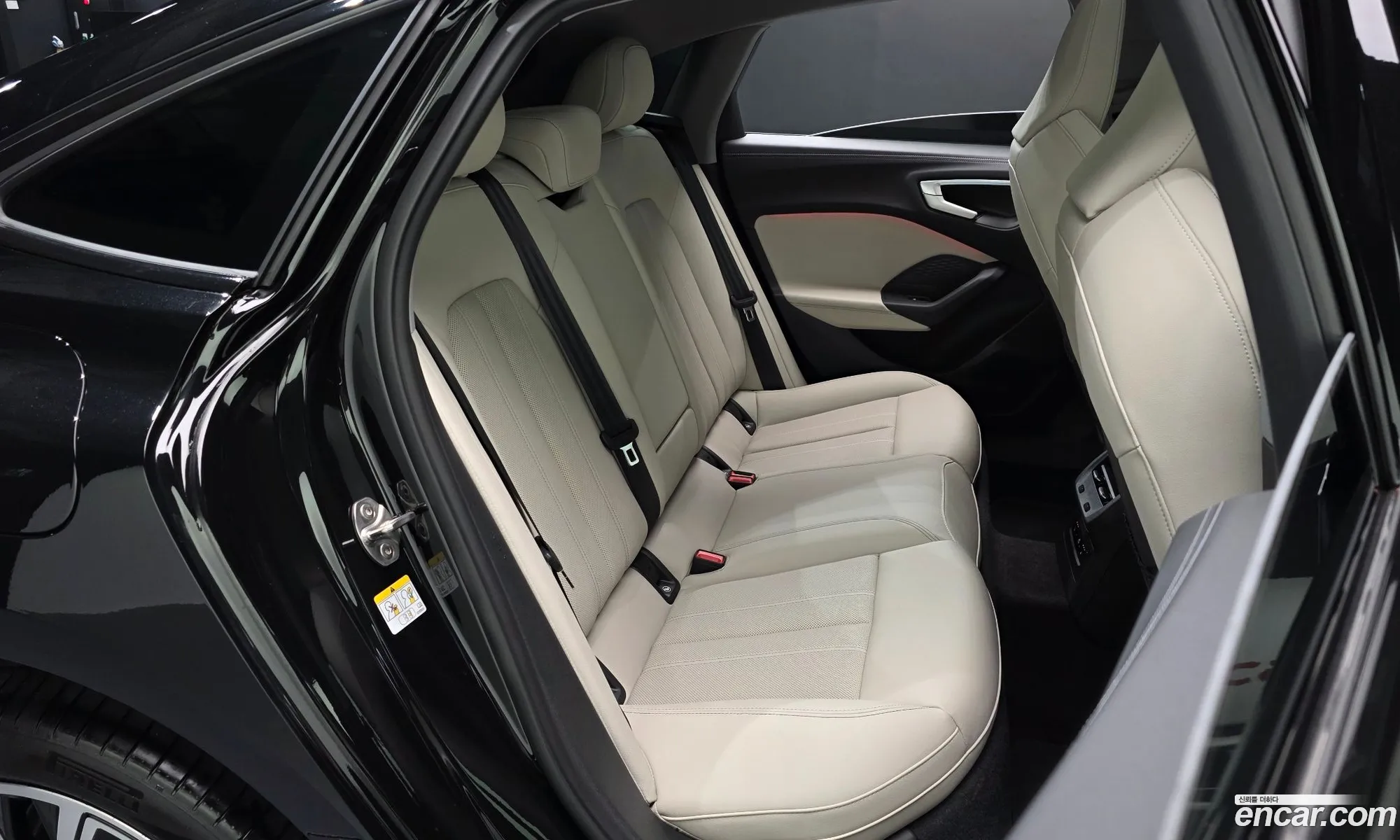 Audi A5 2025 WAUZZZFU2SN037825 — 16