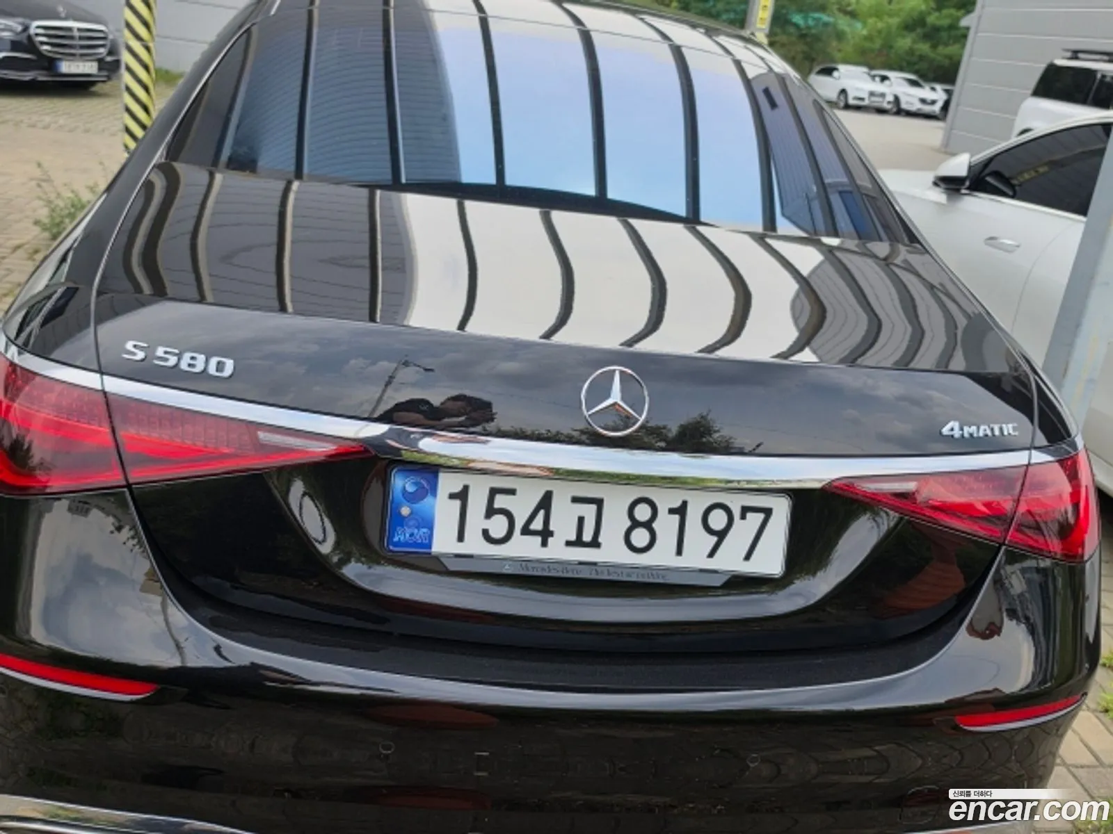 Mercedes-Benz S-Class W223 2023 — 11