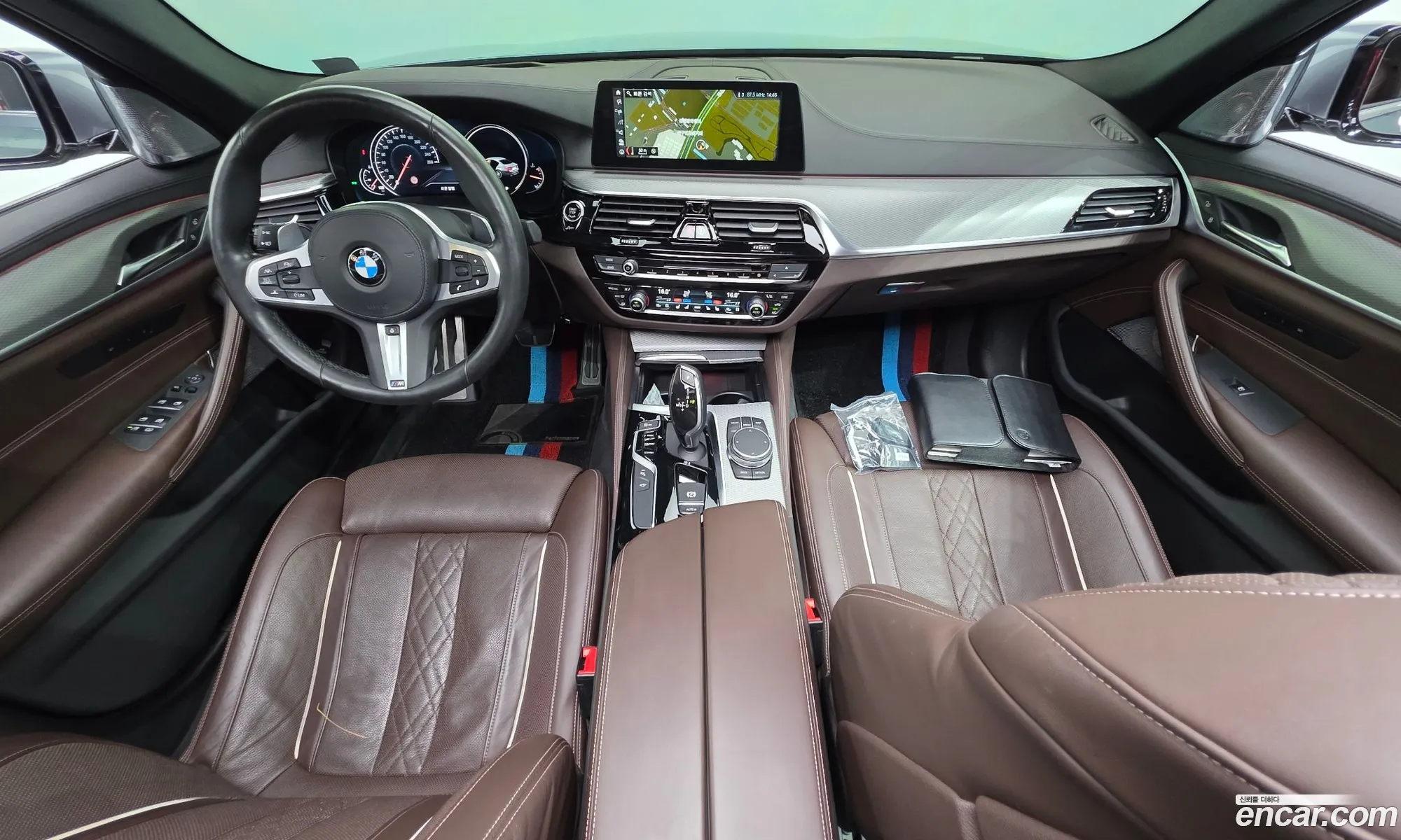 BMW 5 Series 2018 WBAJD3108JWC99471 — 33