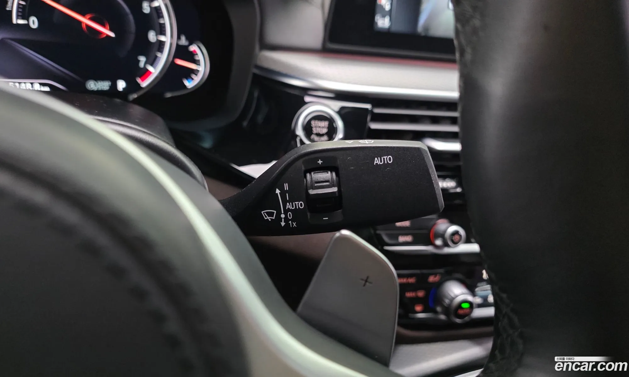 BMW 5 Series 2018 WBAJD3108JWC99471 — 13