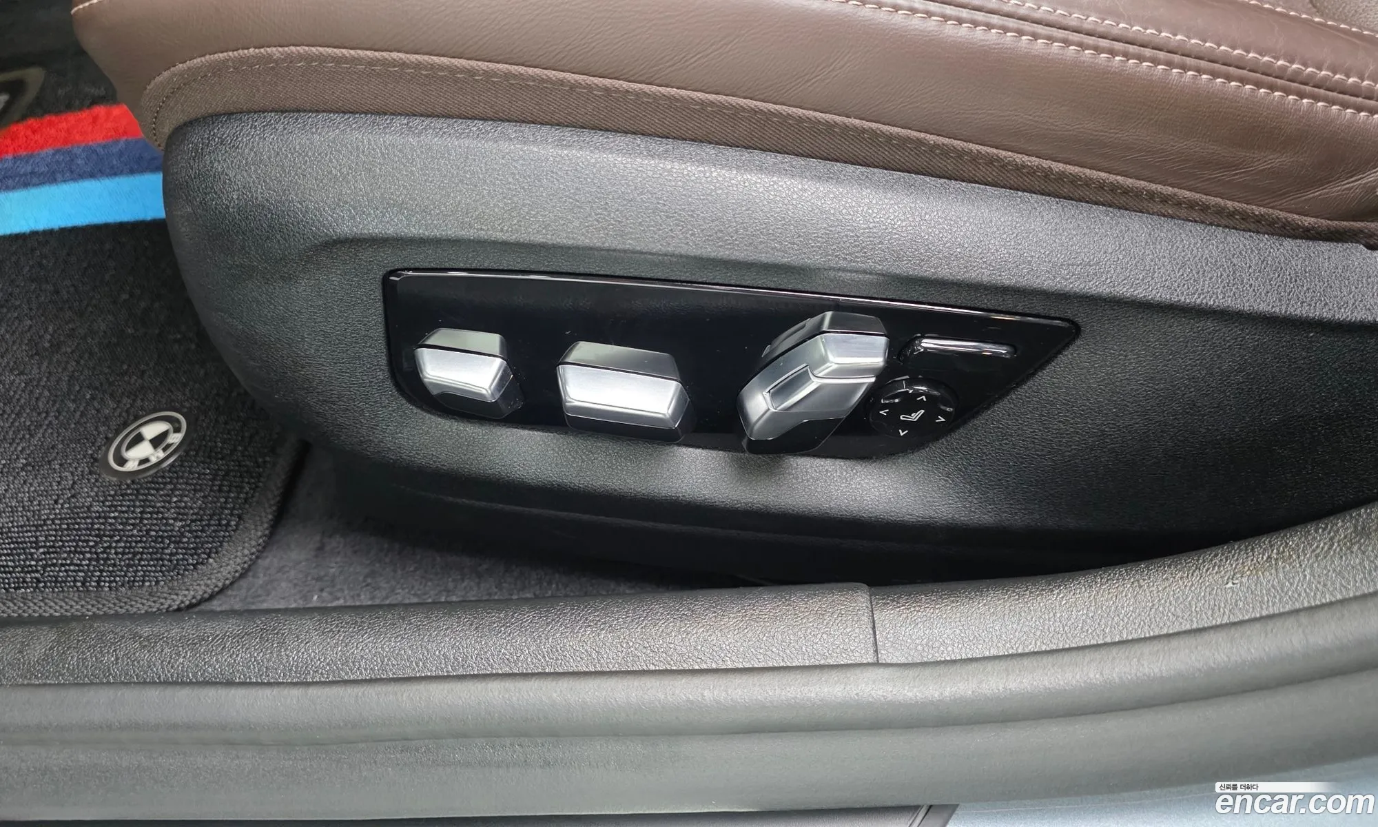 BMW 5 Series 2018 WBAJD3108JWC99471 — 17