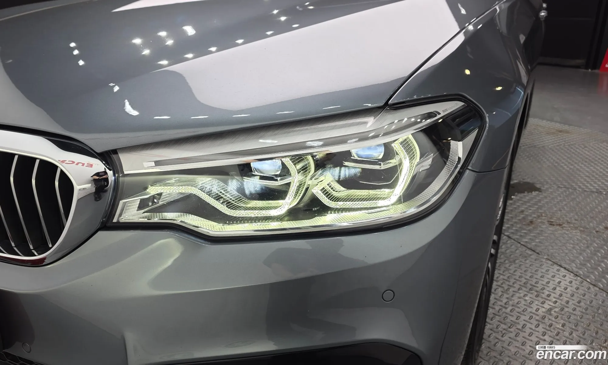 BMW 5 Series 2018 WBAJD3108JWC99471 — 6
