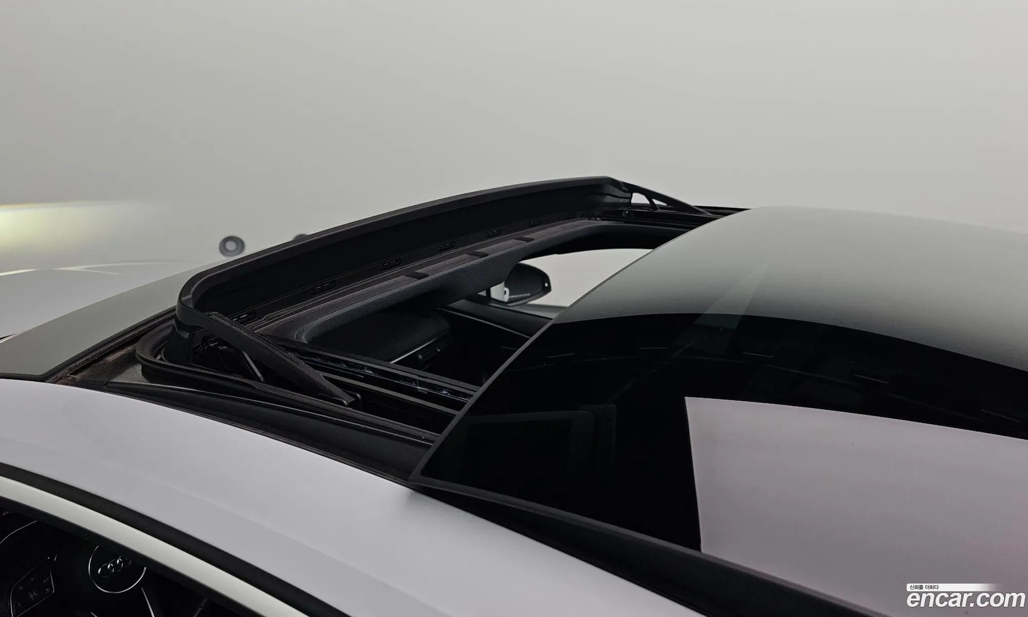 Audi A5 2019 WAUZZZF56KA062565 — 4