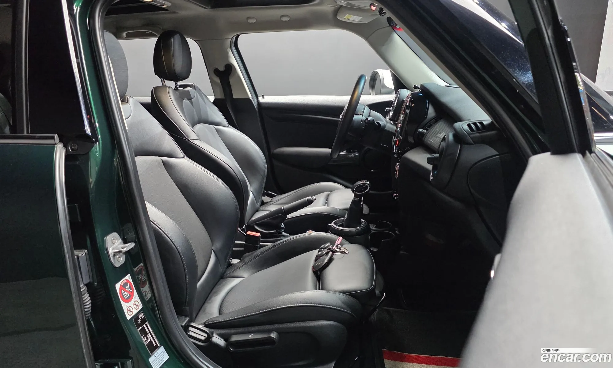 Mini Cooper D 2016 — 16