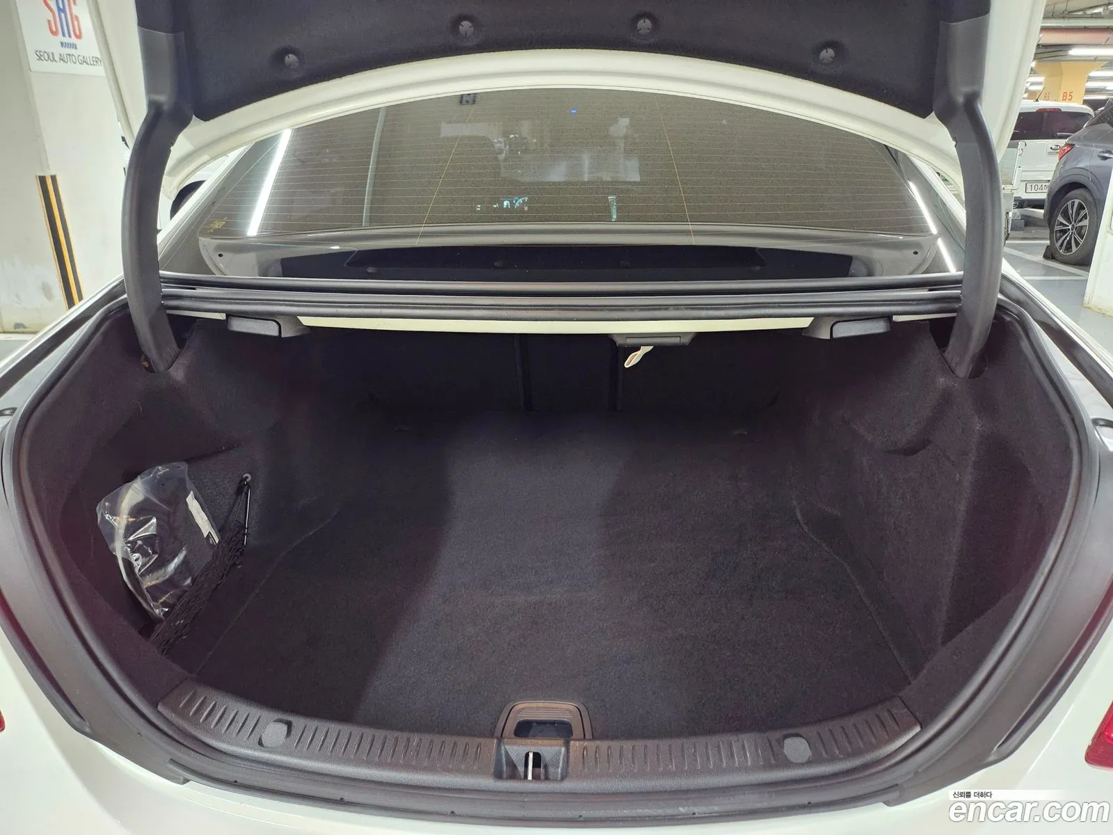Mercedes-Benz E-Class W213 2018 — 13