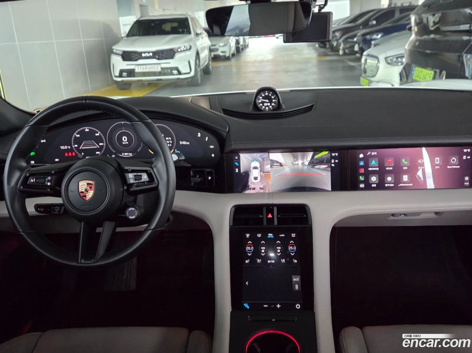 Porsche Taycan 2023 — 16