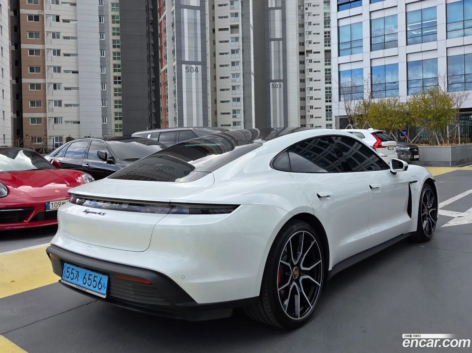 Porsche Taycan 2023 — 8