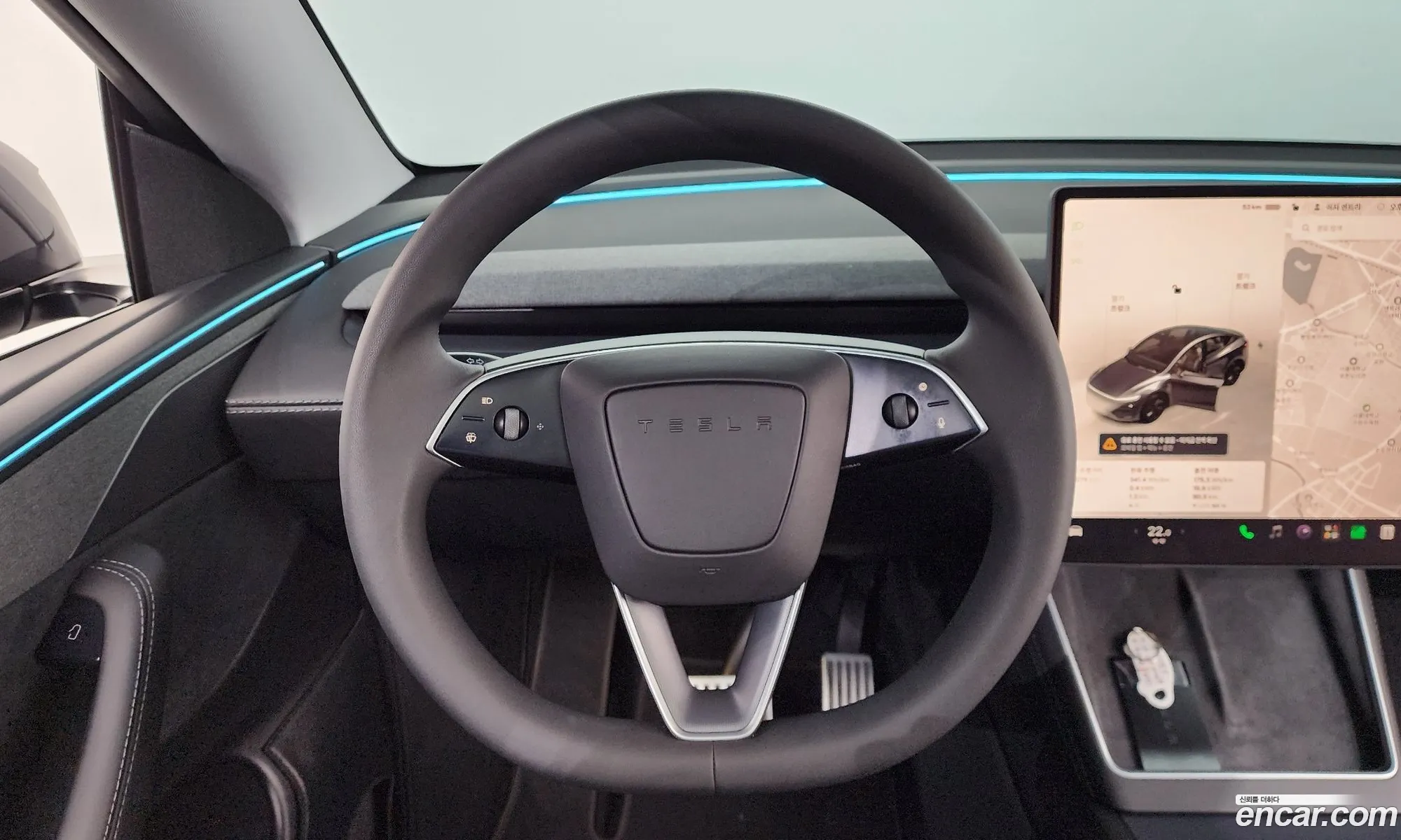 Tesla Model Y 2025 LRWYGCEK6SC046523 — 19