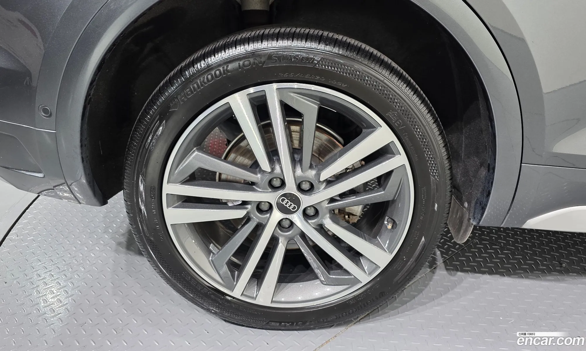 Audi Q5 2021 — 16