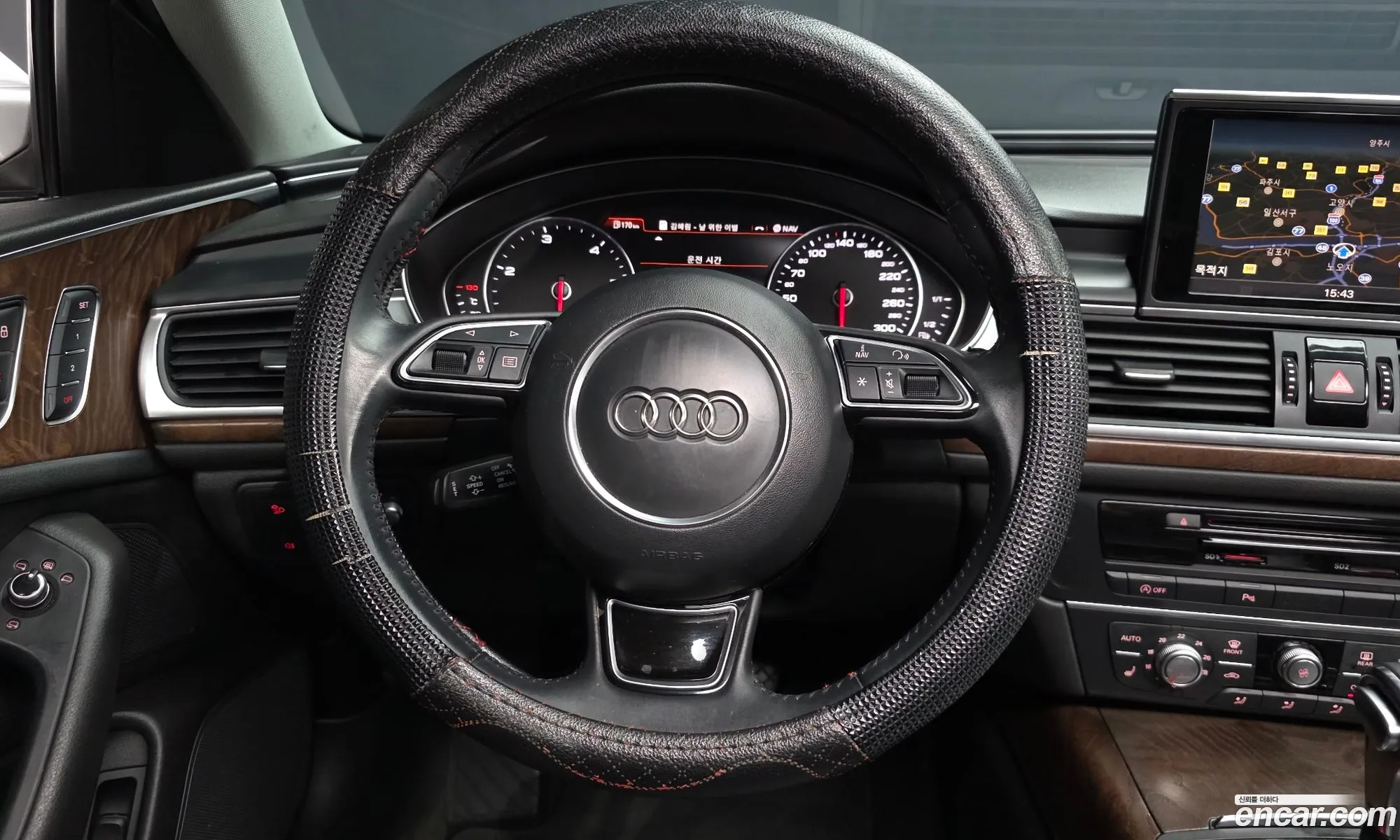 Audi A6 2014 — 3