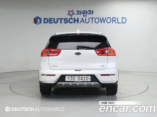 Kia Niro 2016 — 3