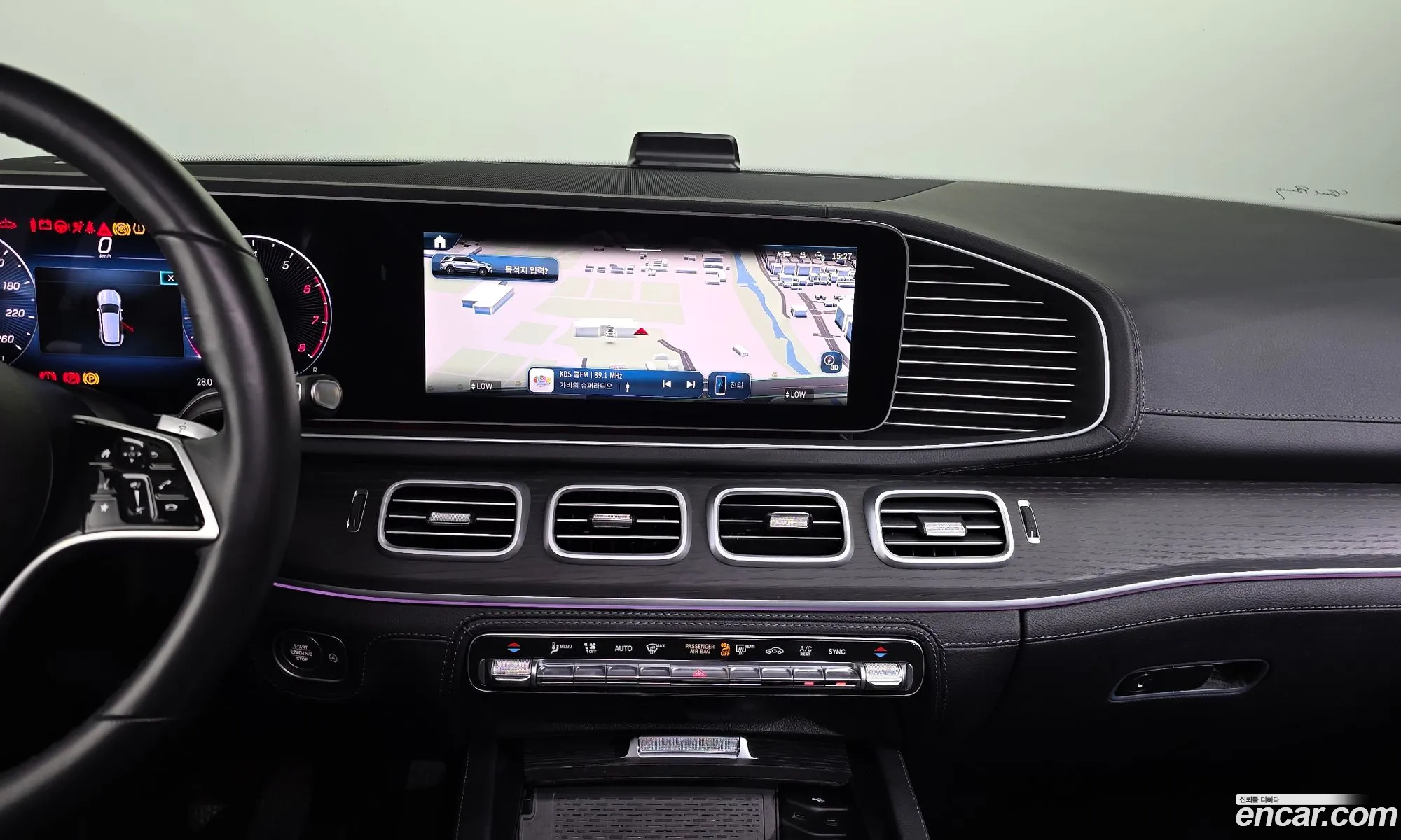 Mercedes-Benz GLE-Class W167 2023 — 19