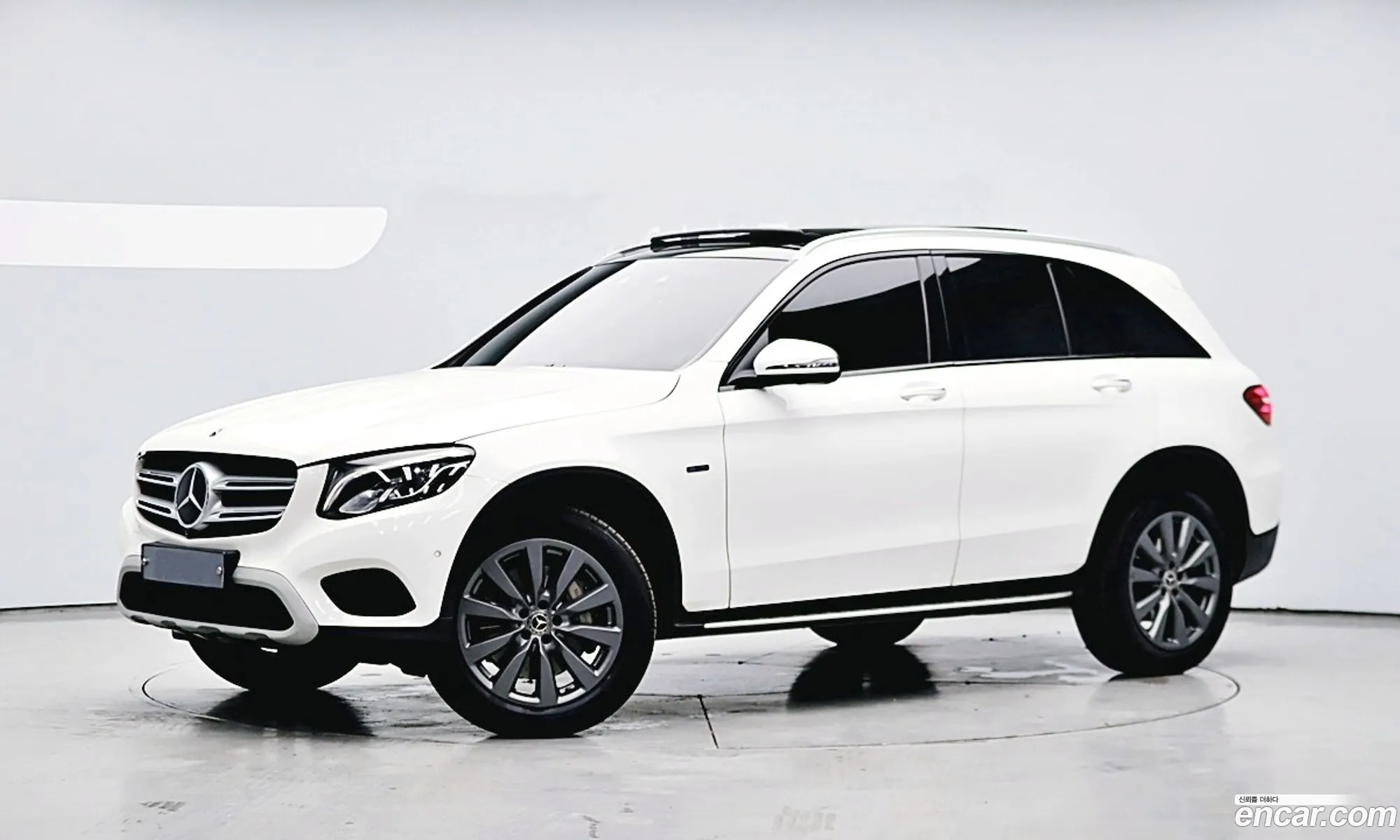 Mercedes-Benz GLC-Class X253 2019 — 19