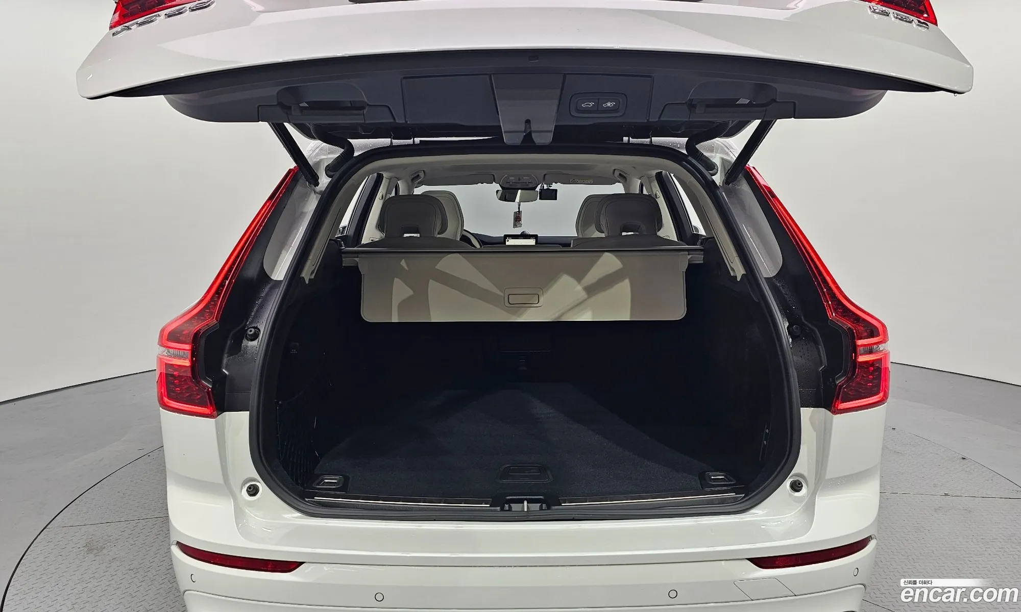 Volvo XC60 2025 YV1UZM12XT1287032 — 13