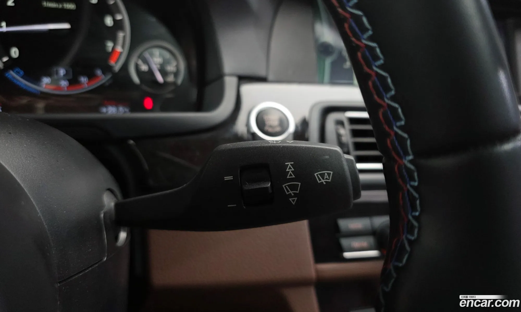 BMW 5 Series 2012 WBAXH3109CDX37182 — 17