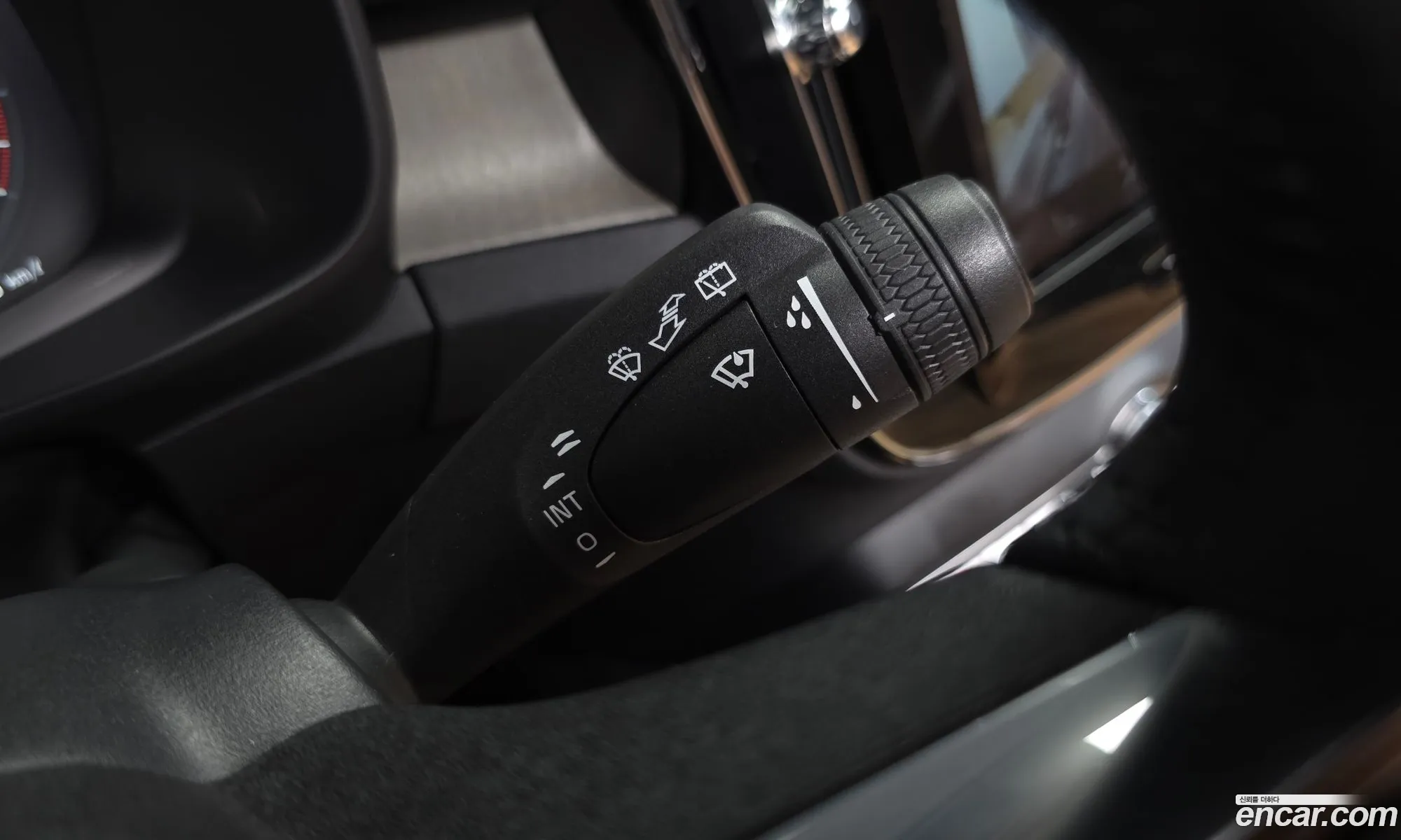 Volvo XC40 2020 YV1XZACACL2277245 — 25