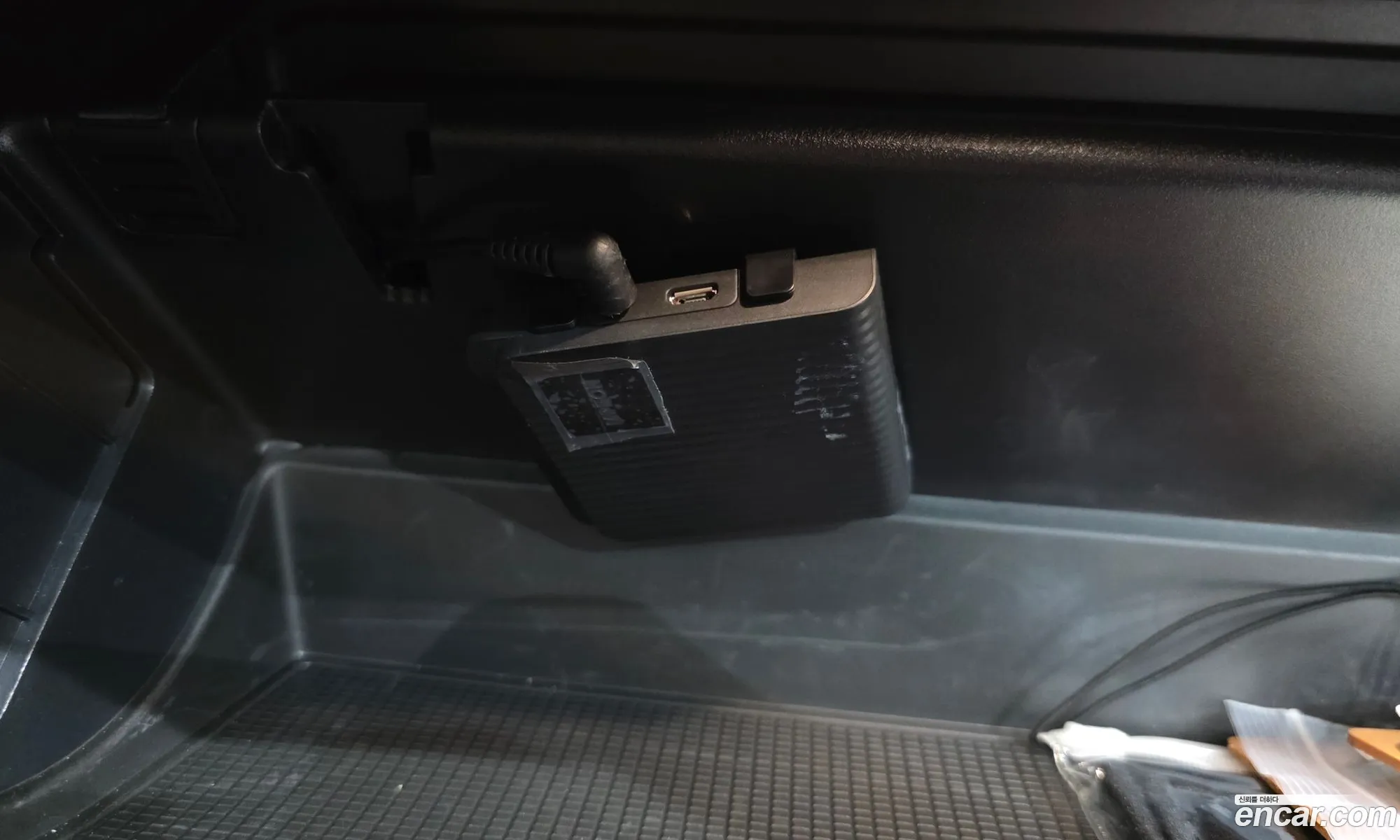 Volvo XC40 2020 YV1XZACACL2277245 — 2