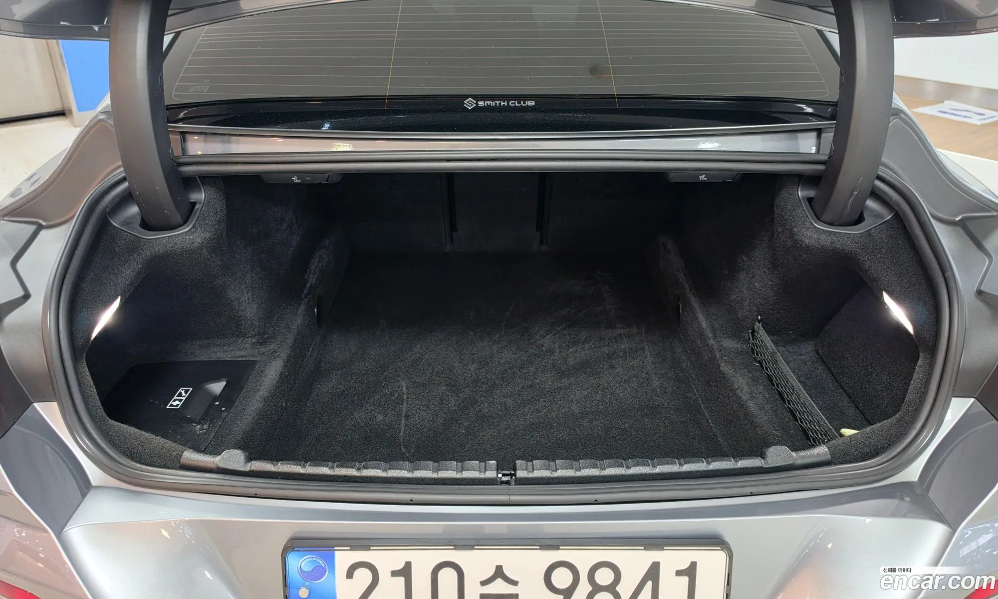 BMW 8 Series 2022 — 14