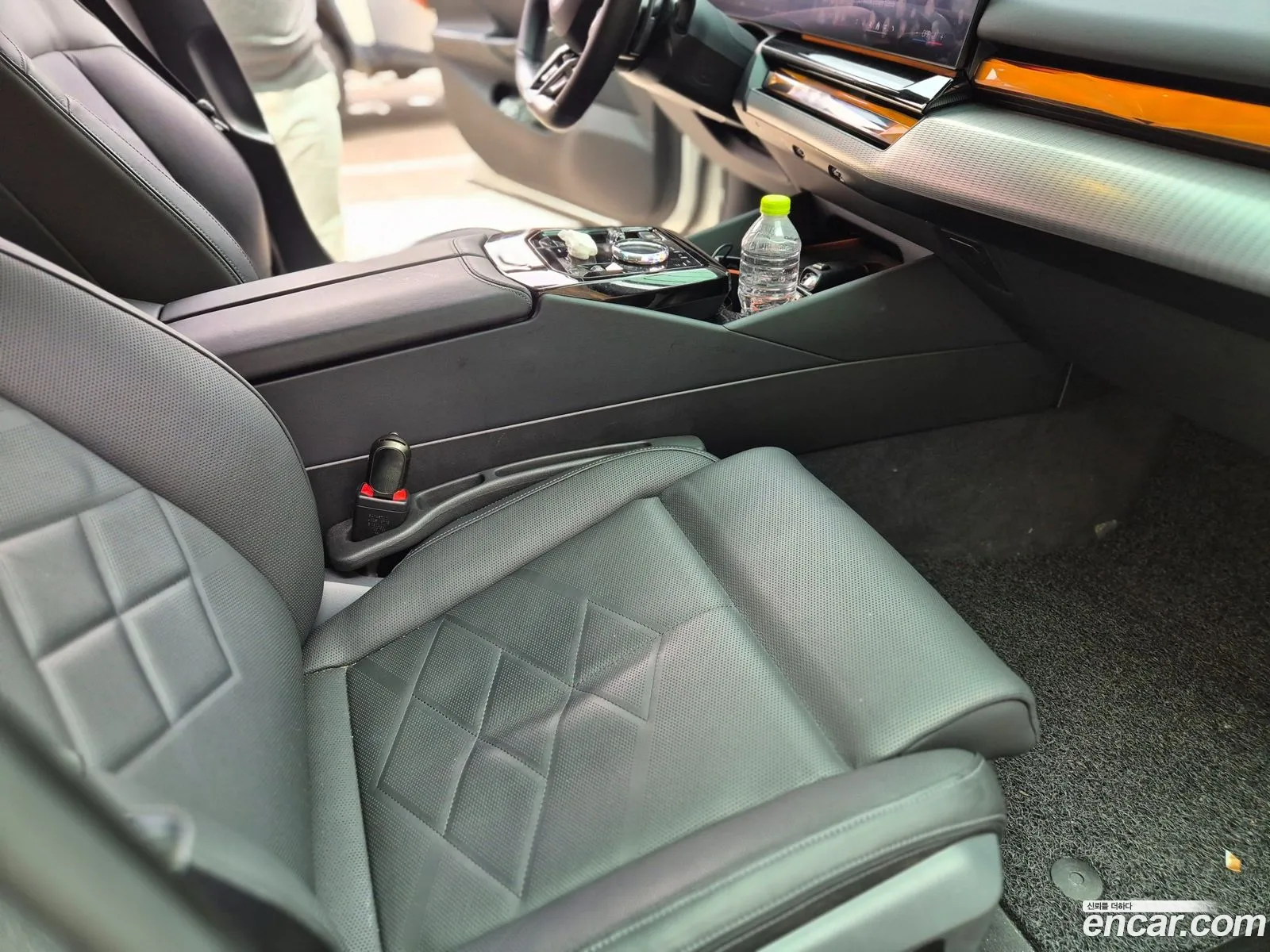 BMW 5 Series 2023 — 14
