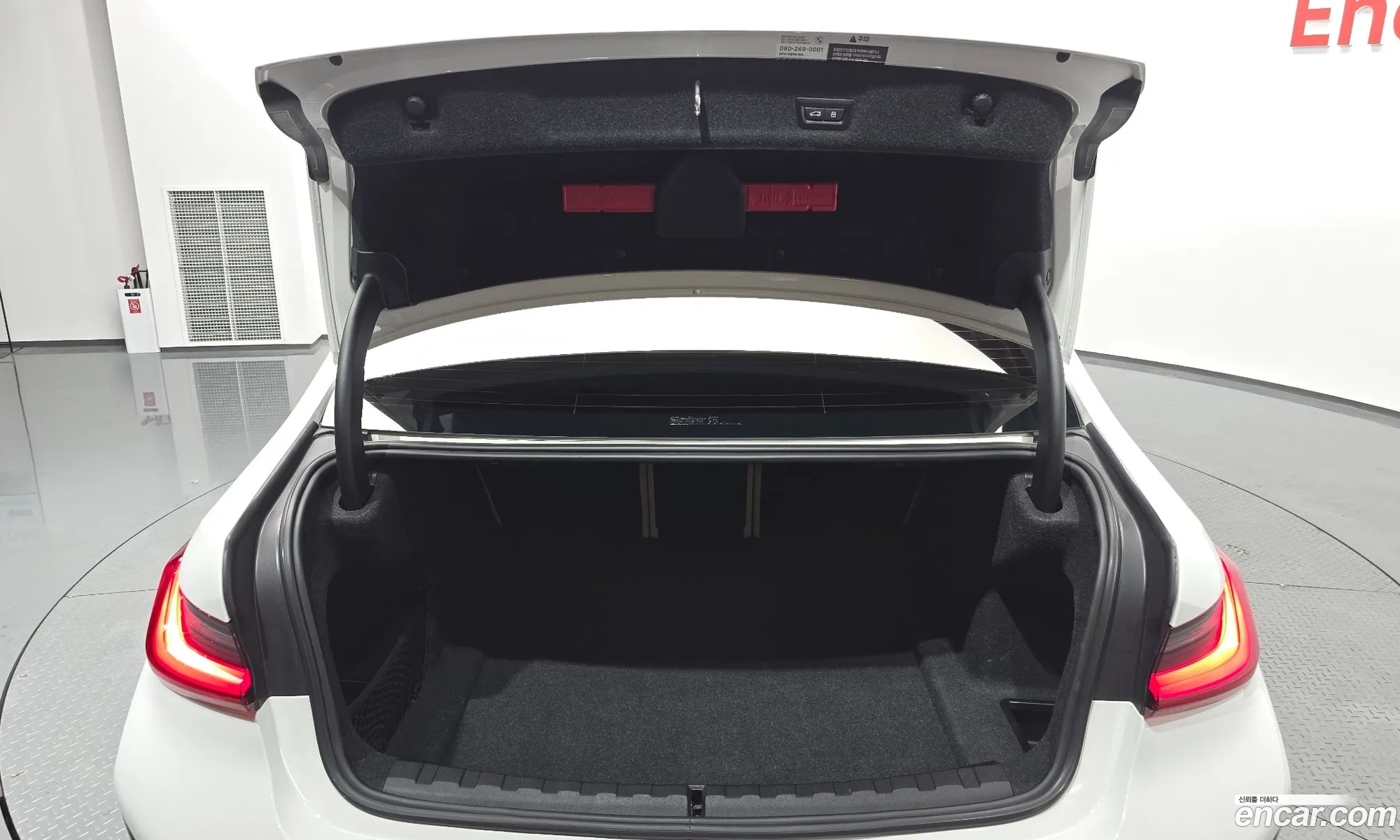 BMW 3 Series 2023 — 34