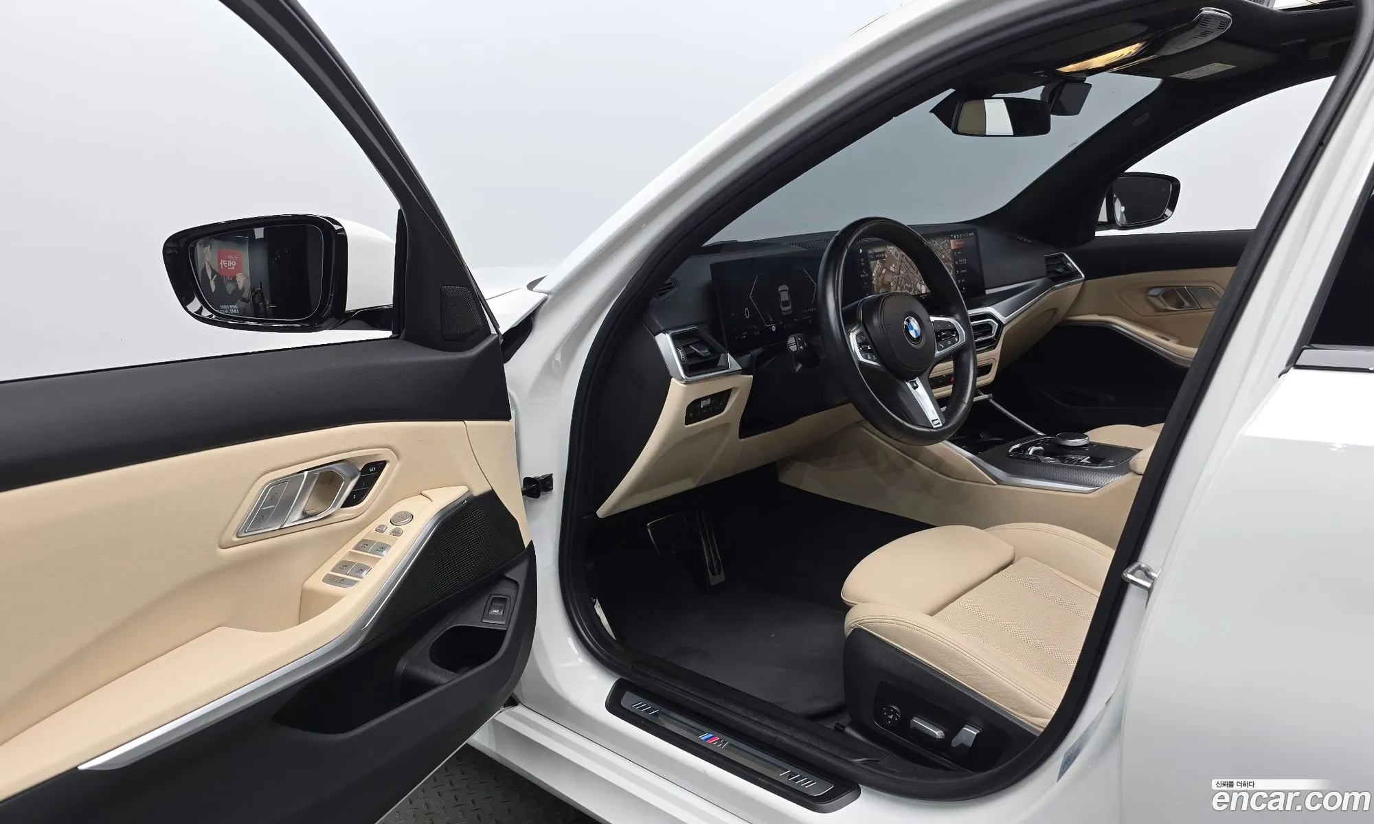 BMW 3 Series 2023 — 16