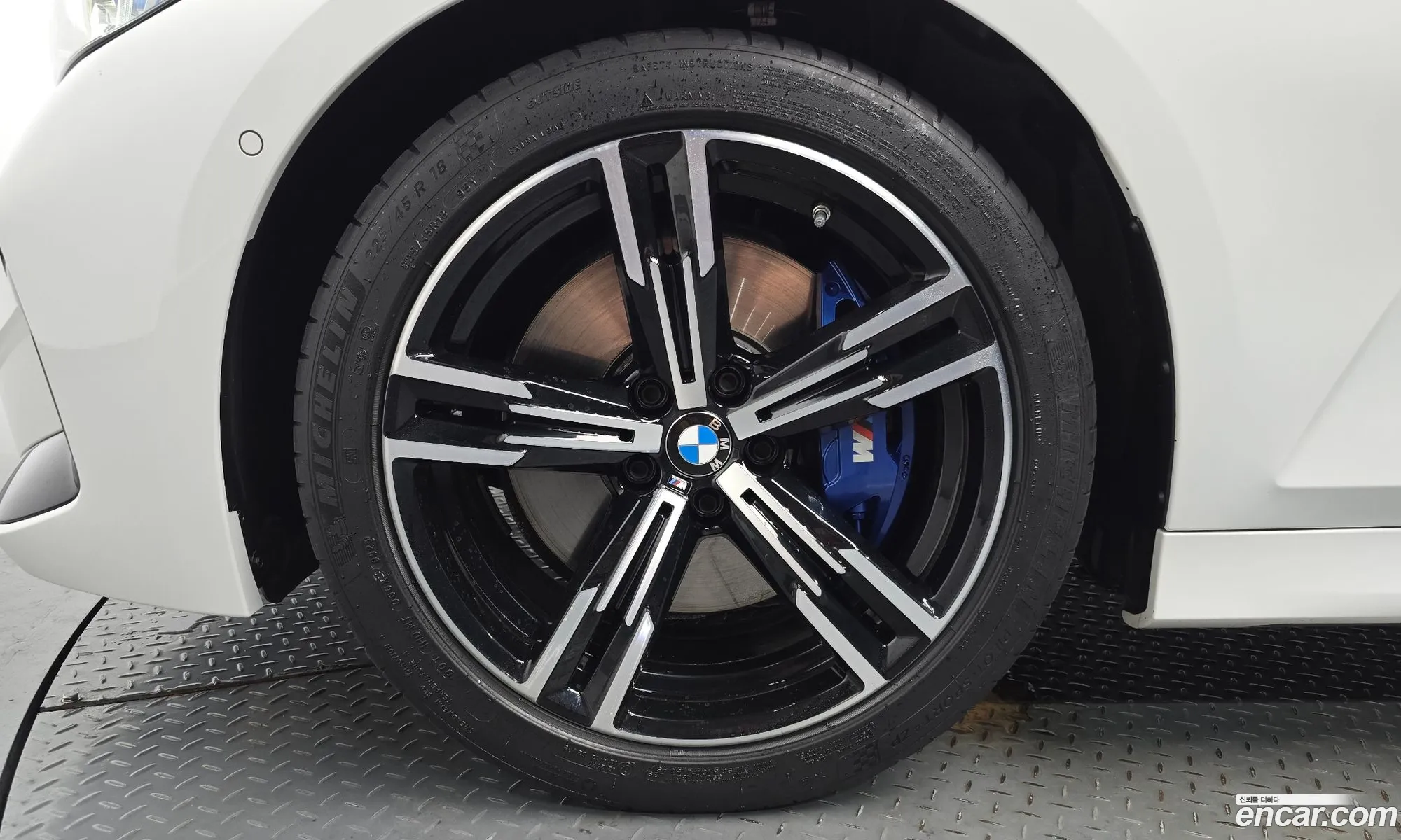 BMW 3 Series 2023 — 31