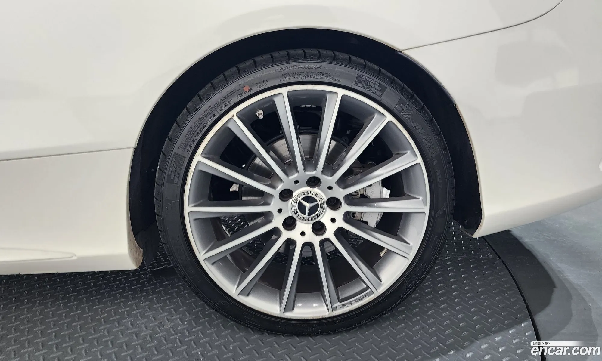 Mercedes-Benz C-Class W205 2018 — 2