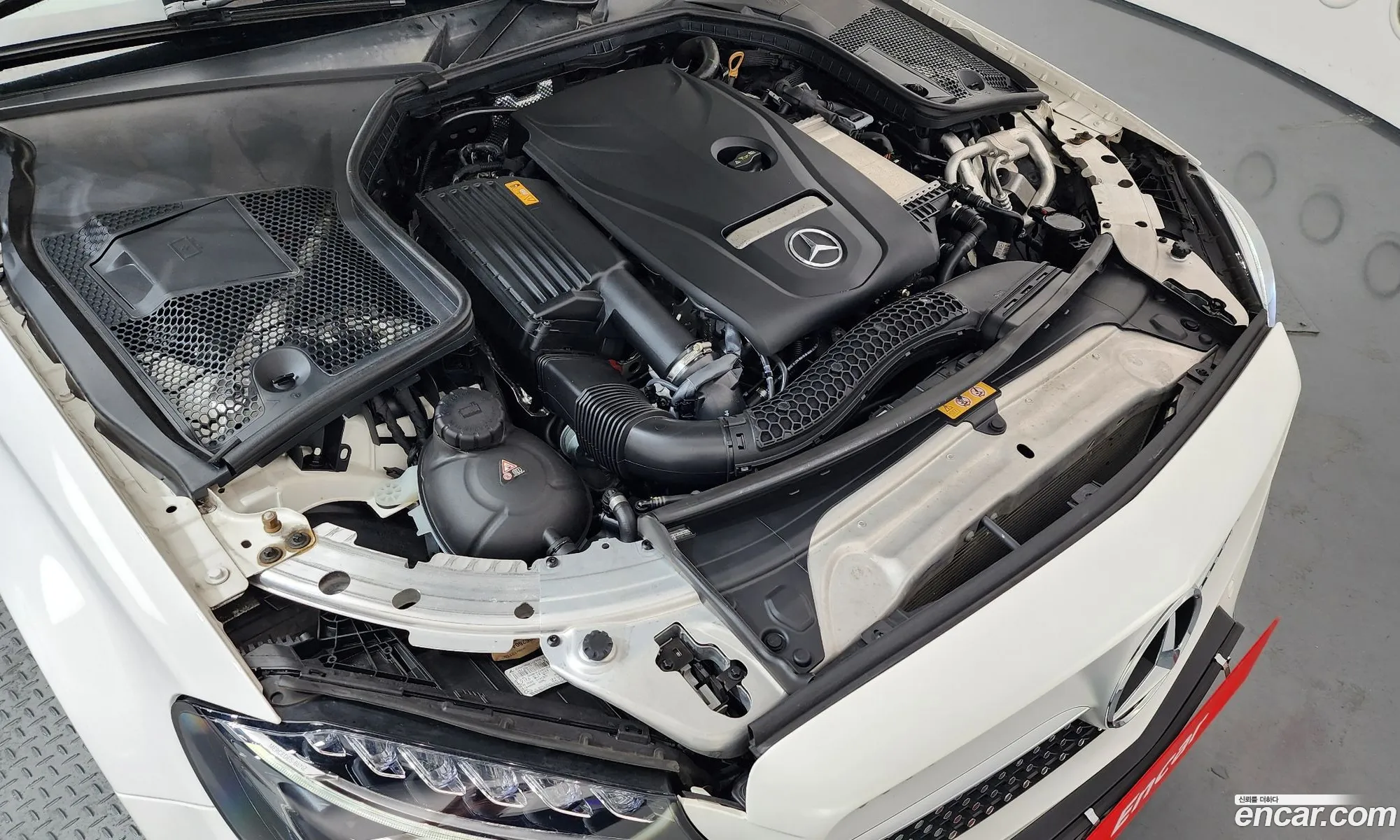 Mercedes-Benz C-Class W205 2018 — 10