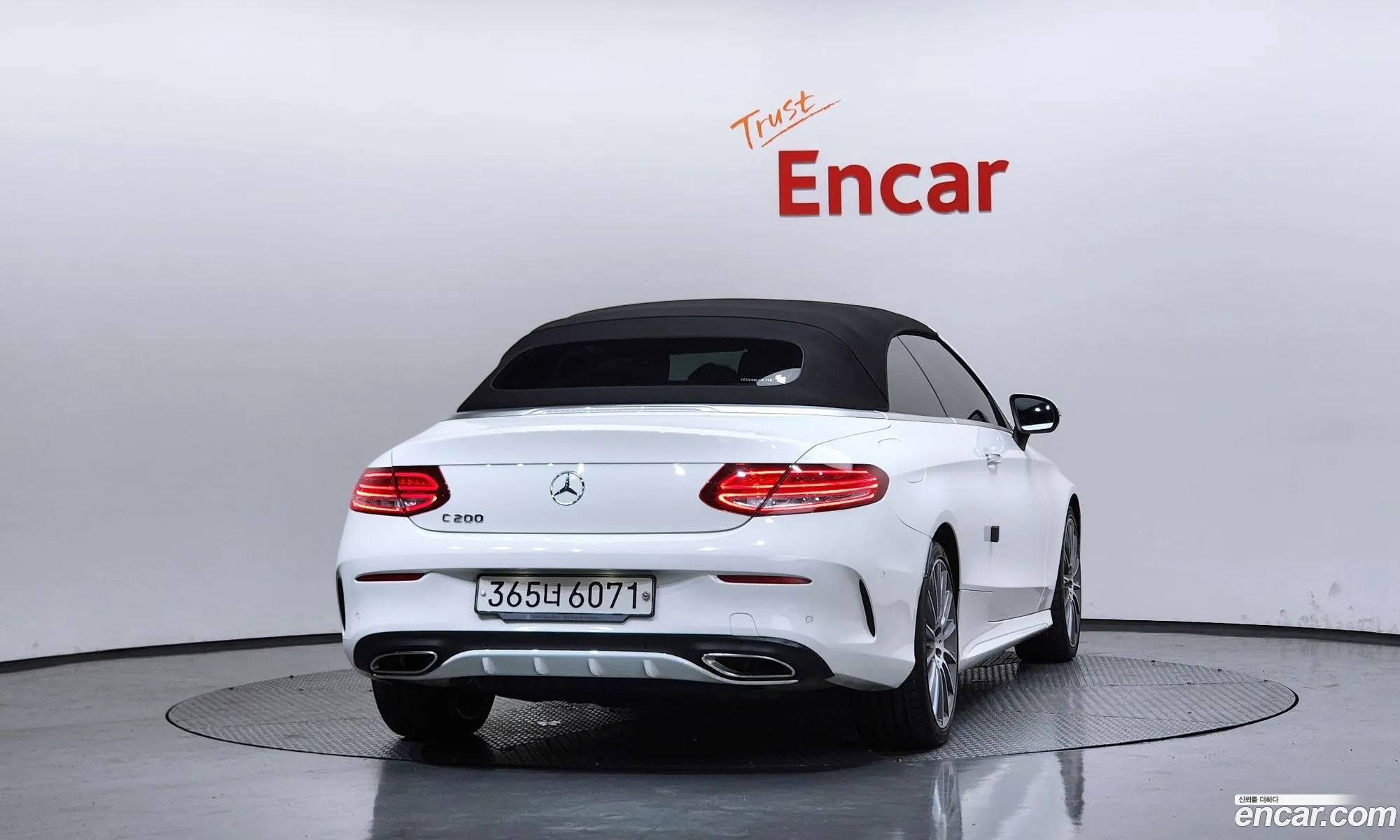 Mercedes-Benz C-Class W205 2018 — 21