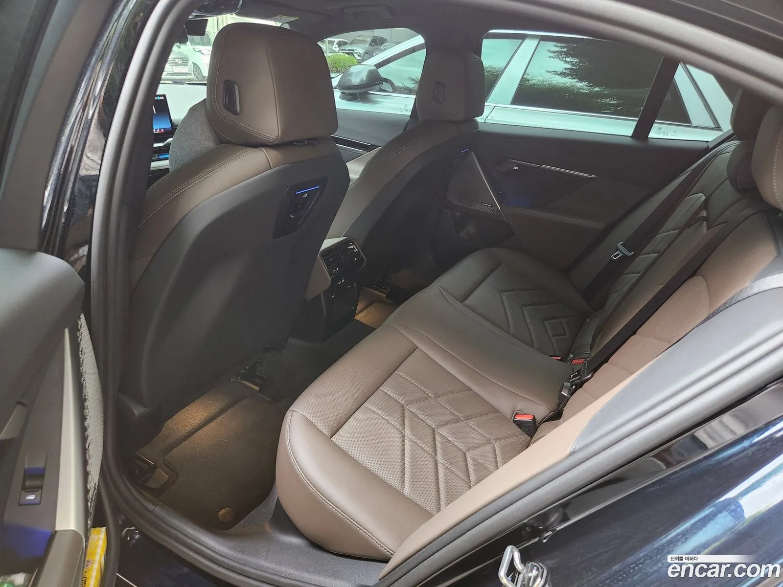 BMW 5 Series 2024 — 14